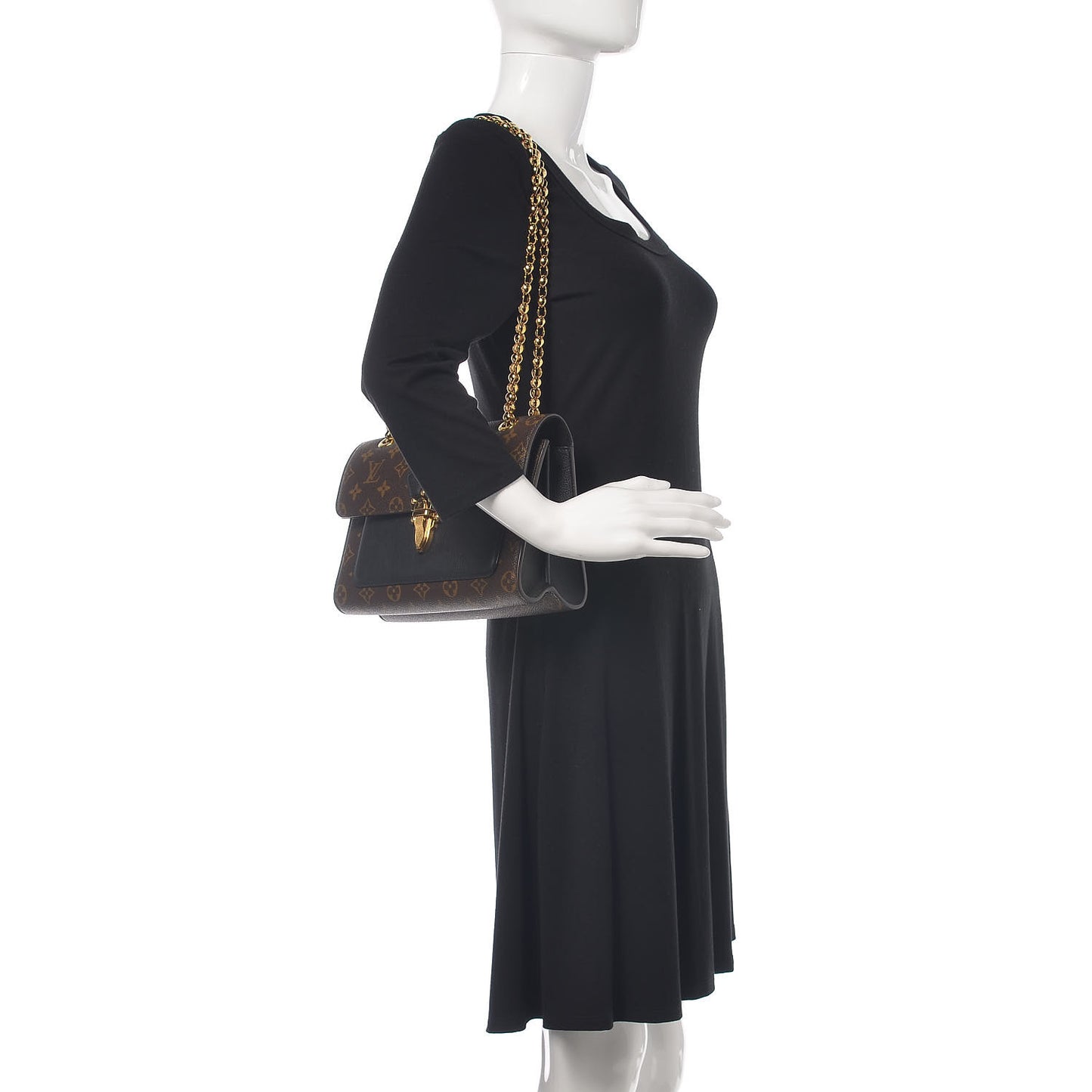 Monogram Victoire Black
