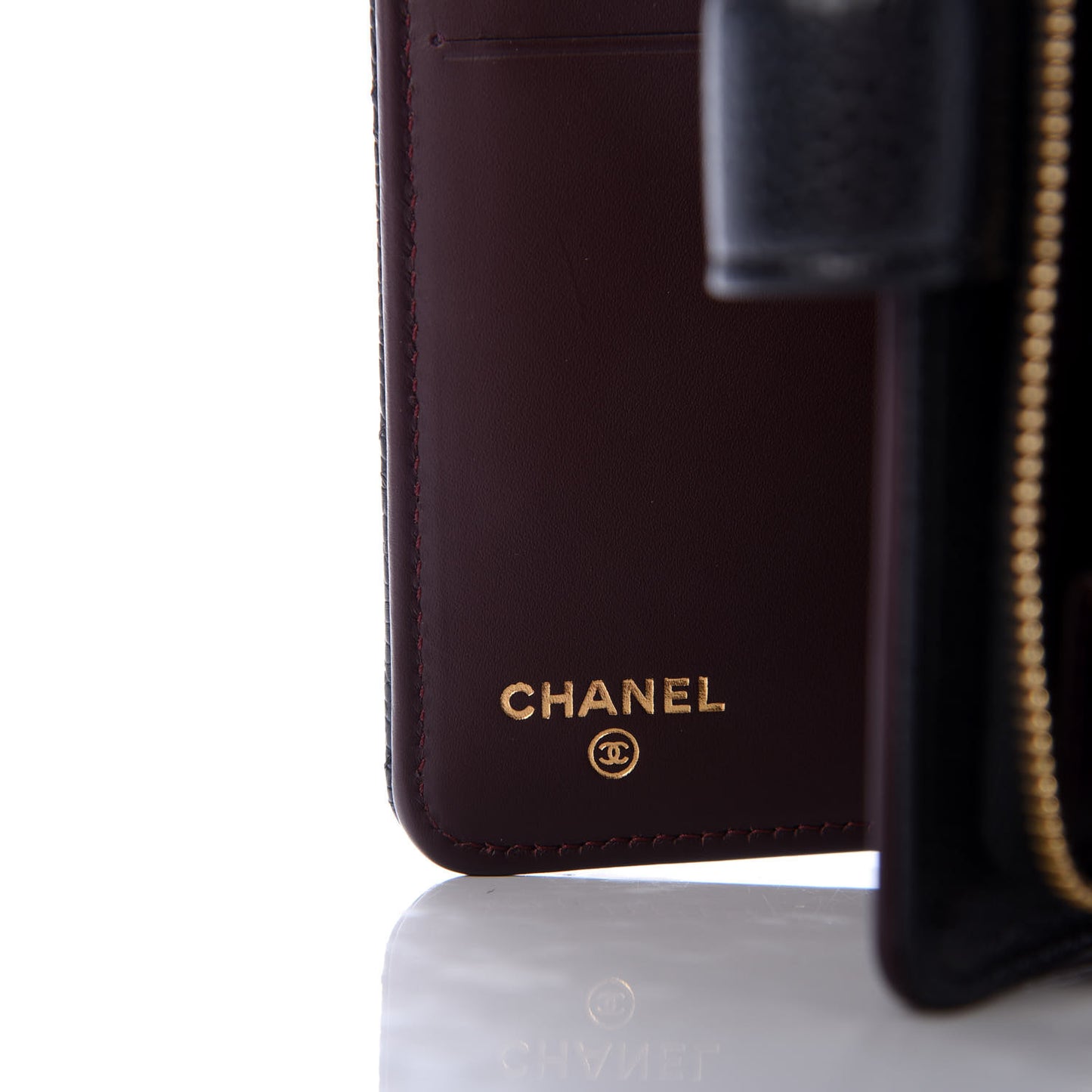 Caviar Quilted Zipped Pocket Wallet Black