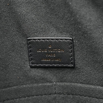 Louis Vuitton Reverse Monogram Triangle Softy 6 of 10