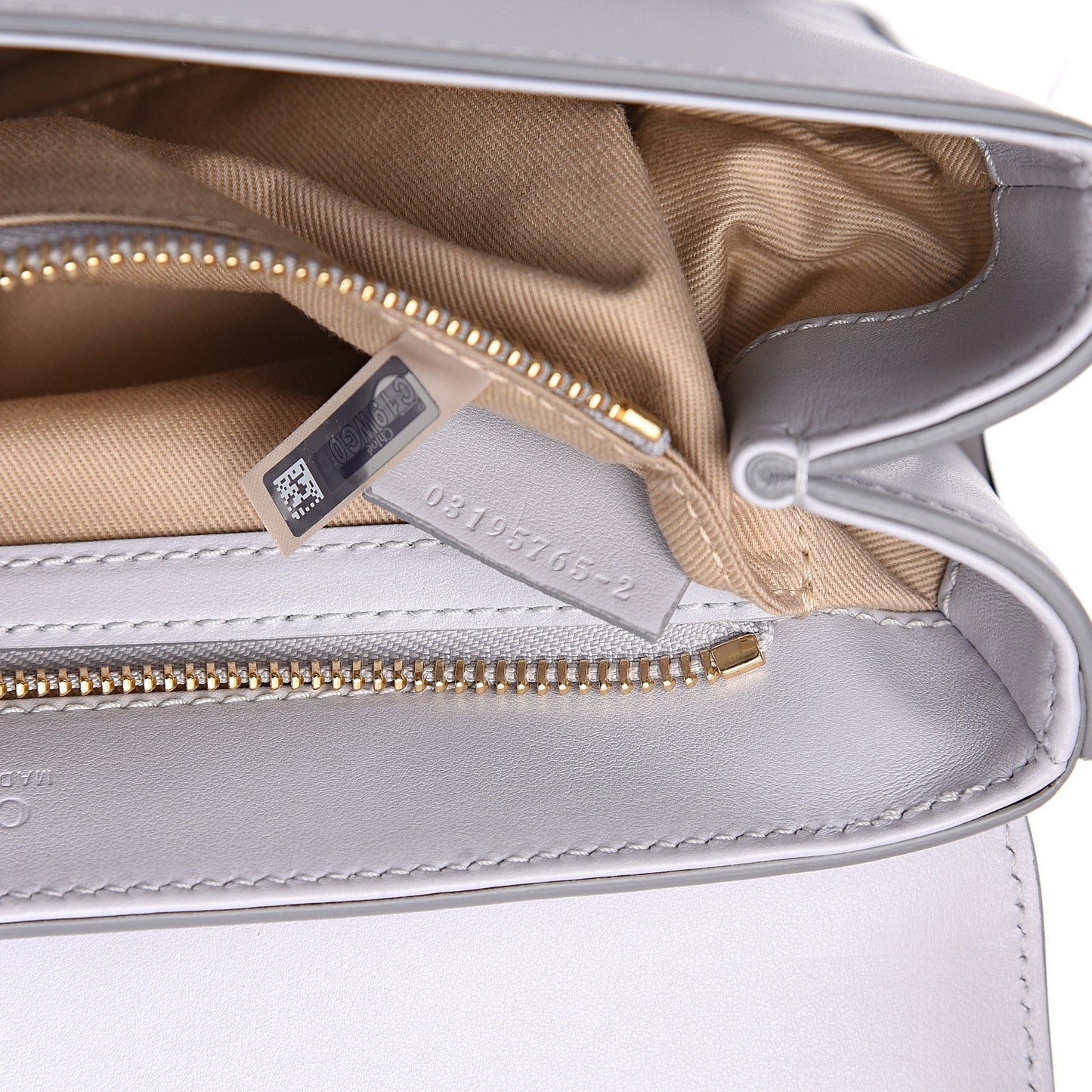 Calfskin Small C Double Carry Light Cloud