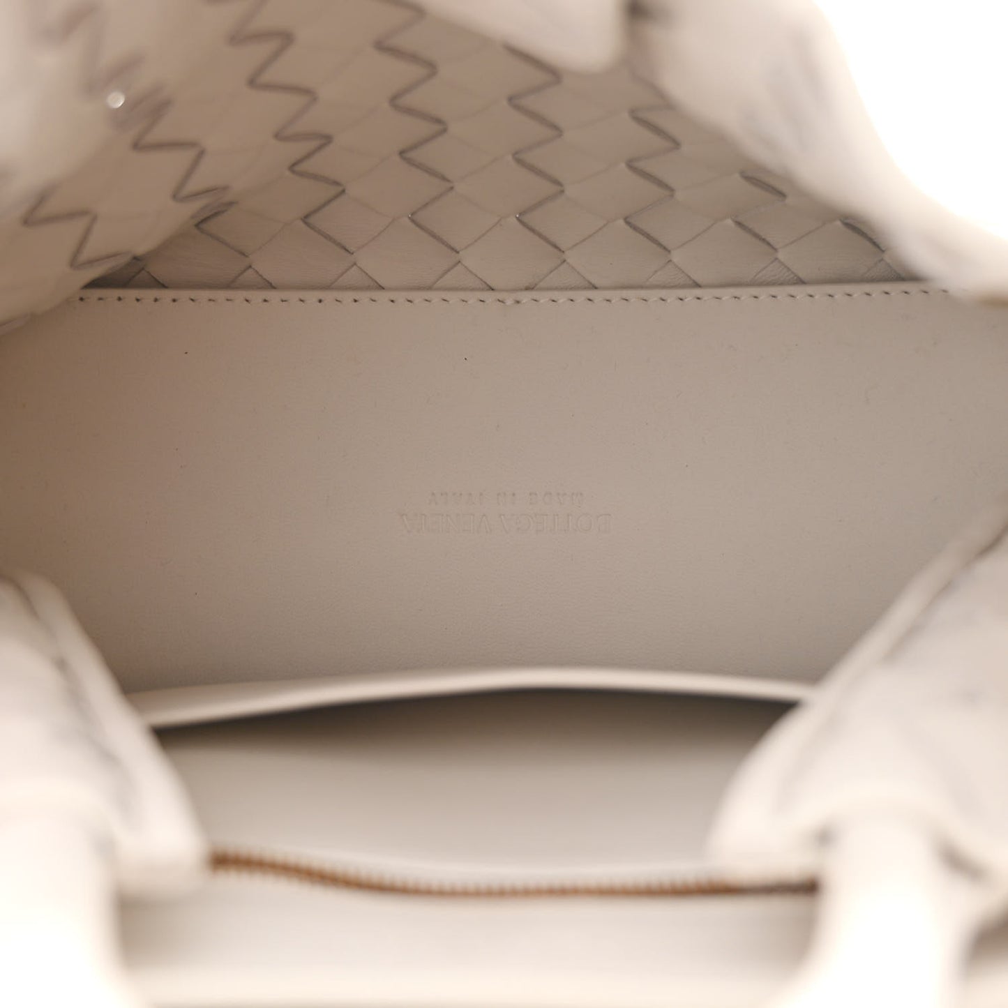 Nappa Intrecciato Small Andiamo Shoulder Bag White