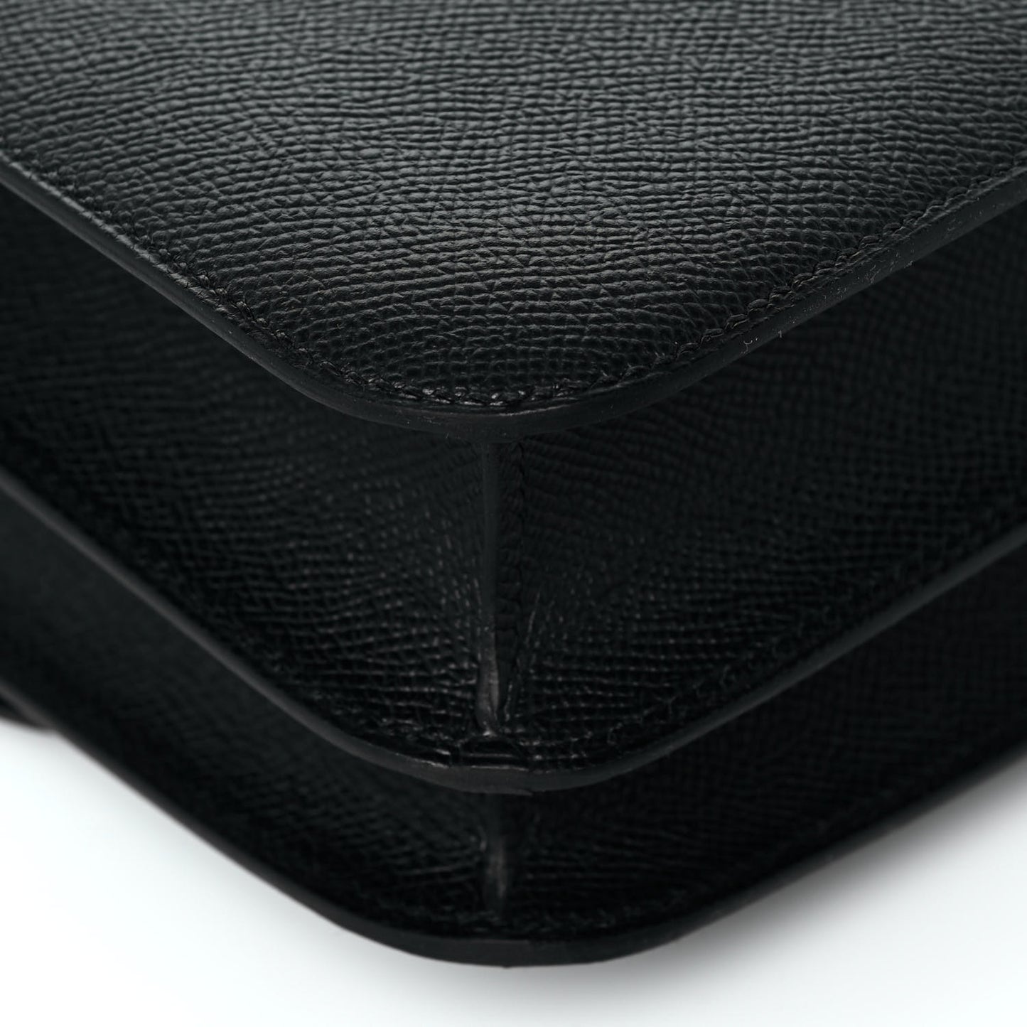 Epsom Constance 24 Black