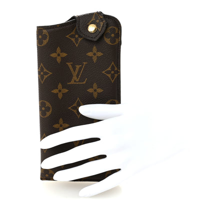 Louis Vuitton Monogram Sunglasses Case MM 2 of 9