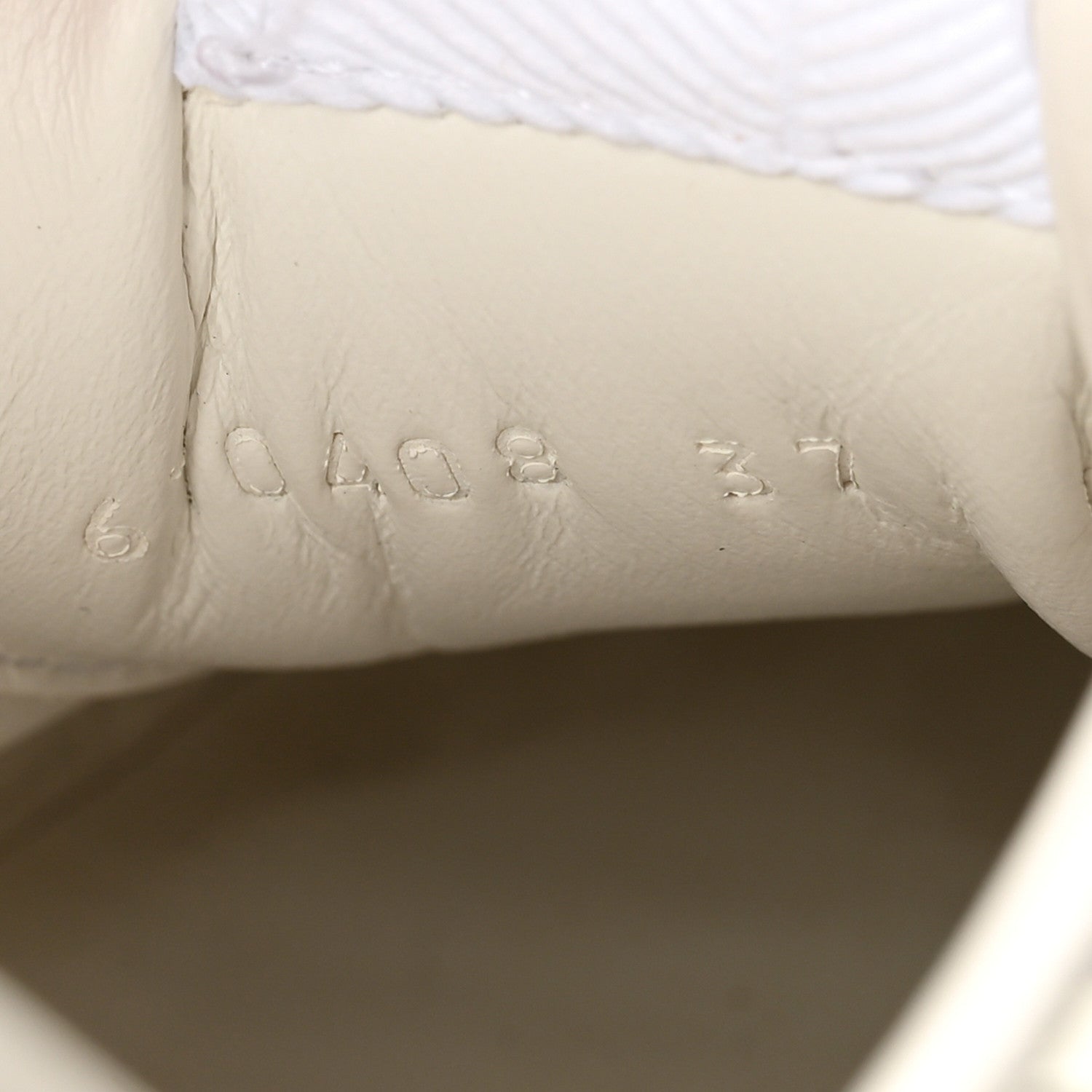 Gucci Calfskin GG Tennis Embossed Perforated Womens Platform 55mm Sneakers 37 Great White 9 of 11