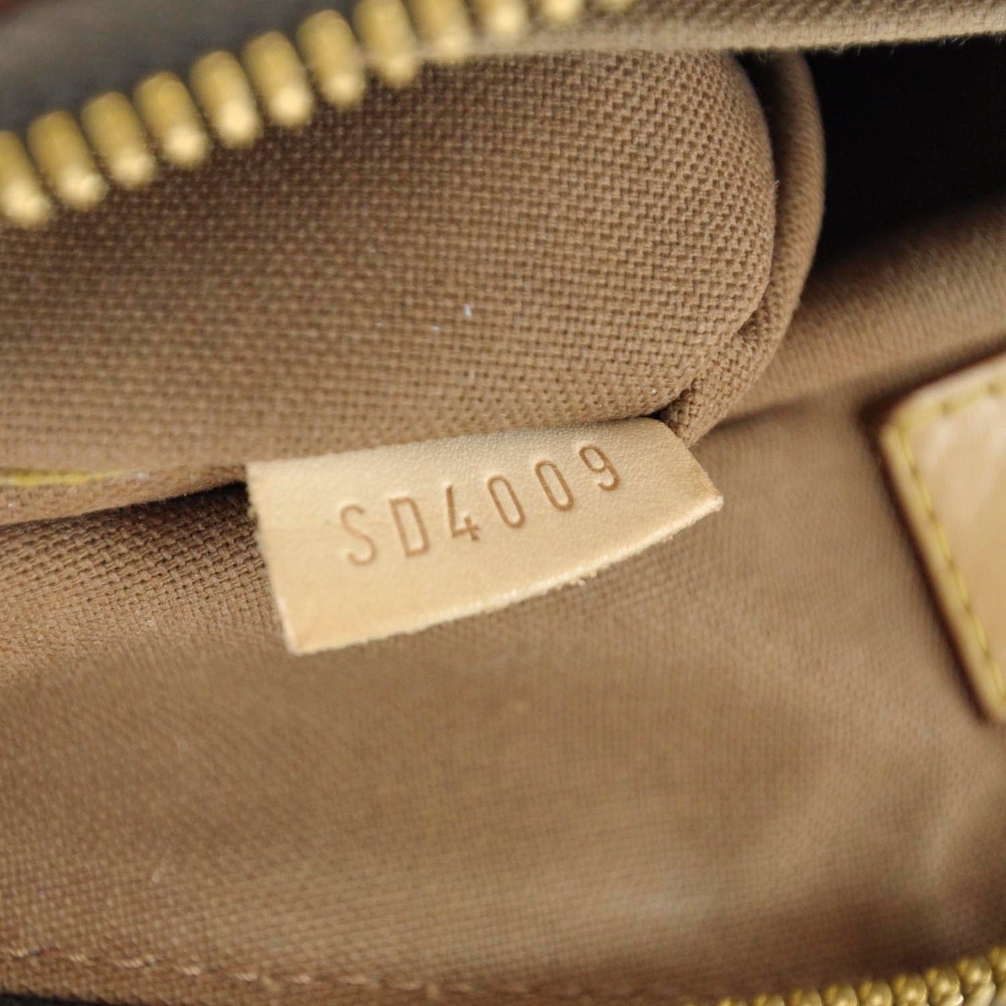 Monogram Tivoli PM
