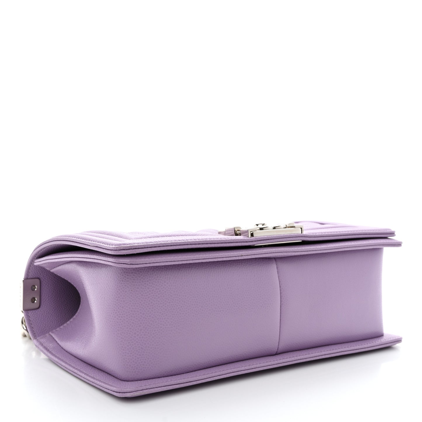 Caviar Quilted Medium Boy Flap Light Purple