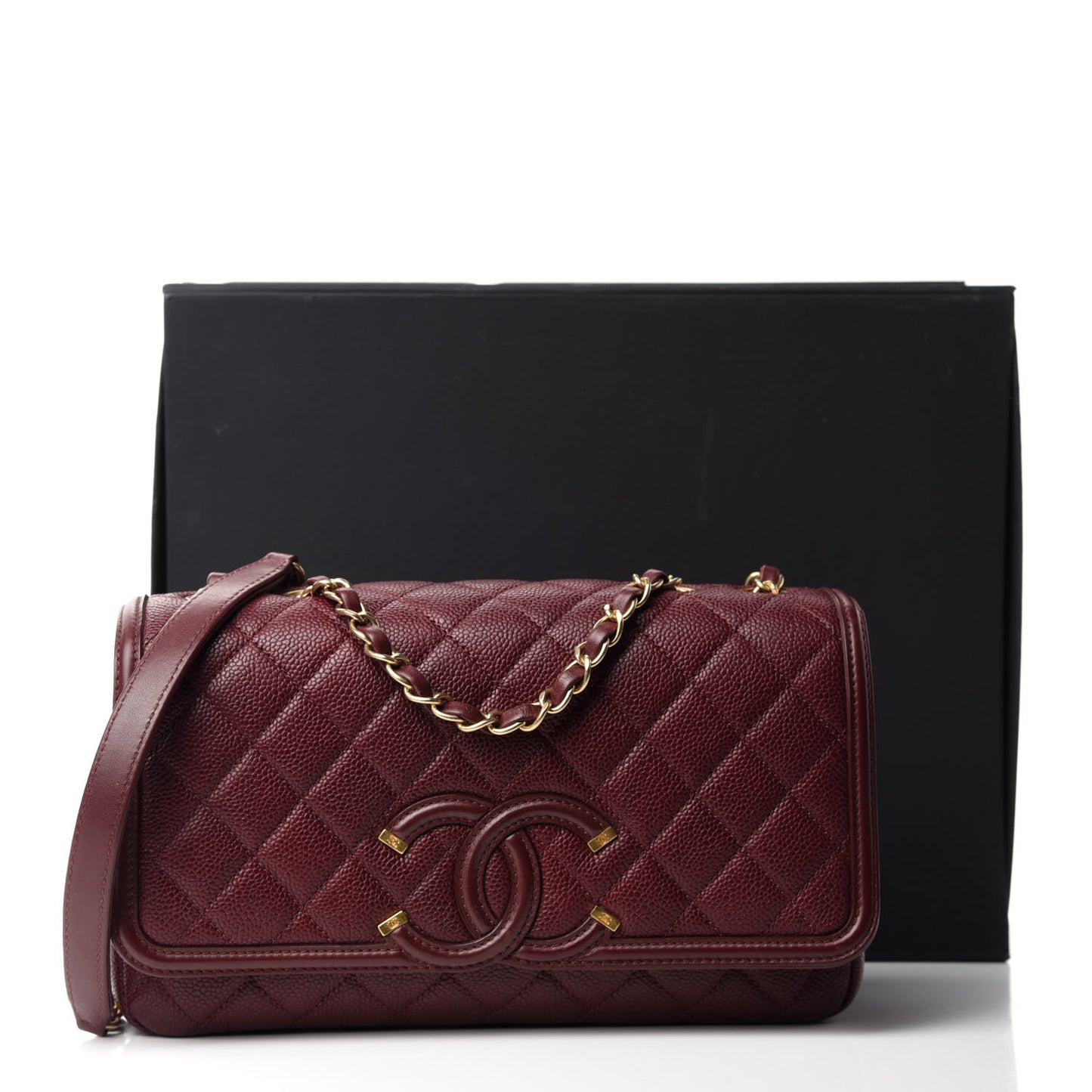 Caviar Quilted Medium CC Filigree Flap Burgundy