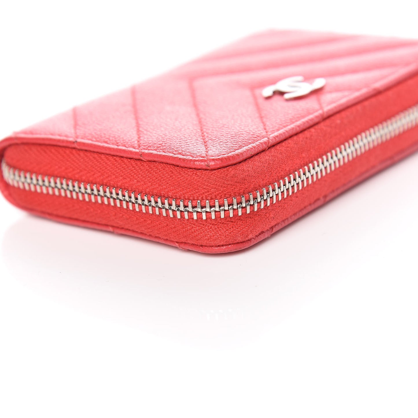 Caviar Chevron Quilted Zip Coin Purse Light Red