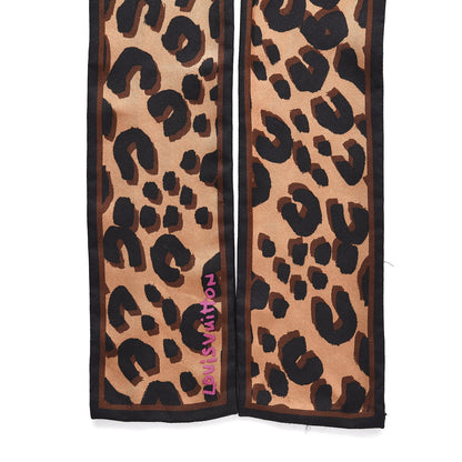 Louis Vuitton Silk Leopard Bandeau Scarf Marron 3 of 4