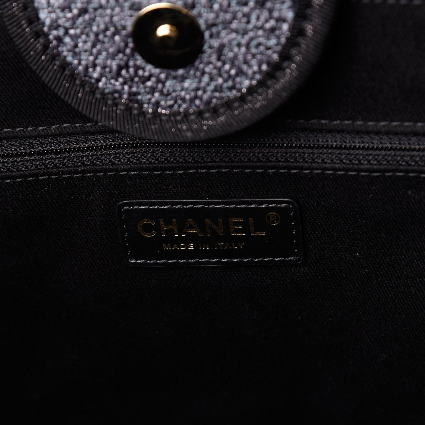 Lurex Boucle Medium Deauville Tote Black