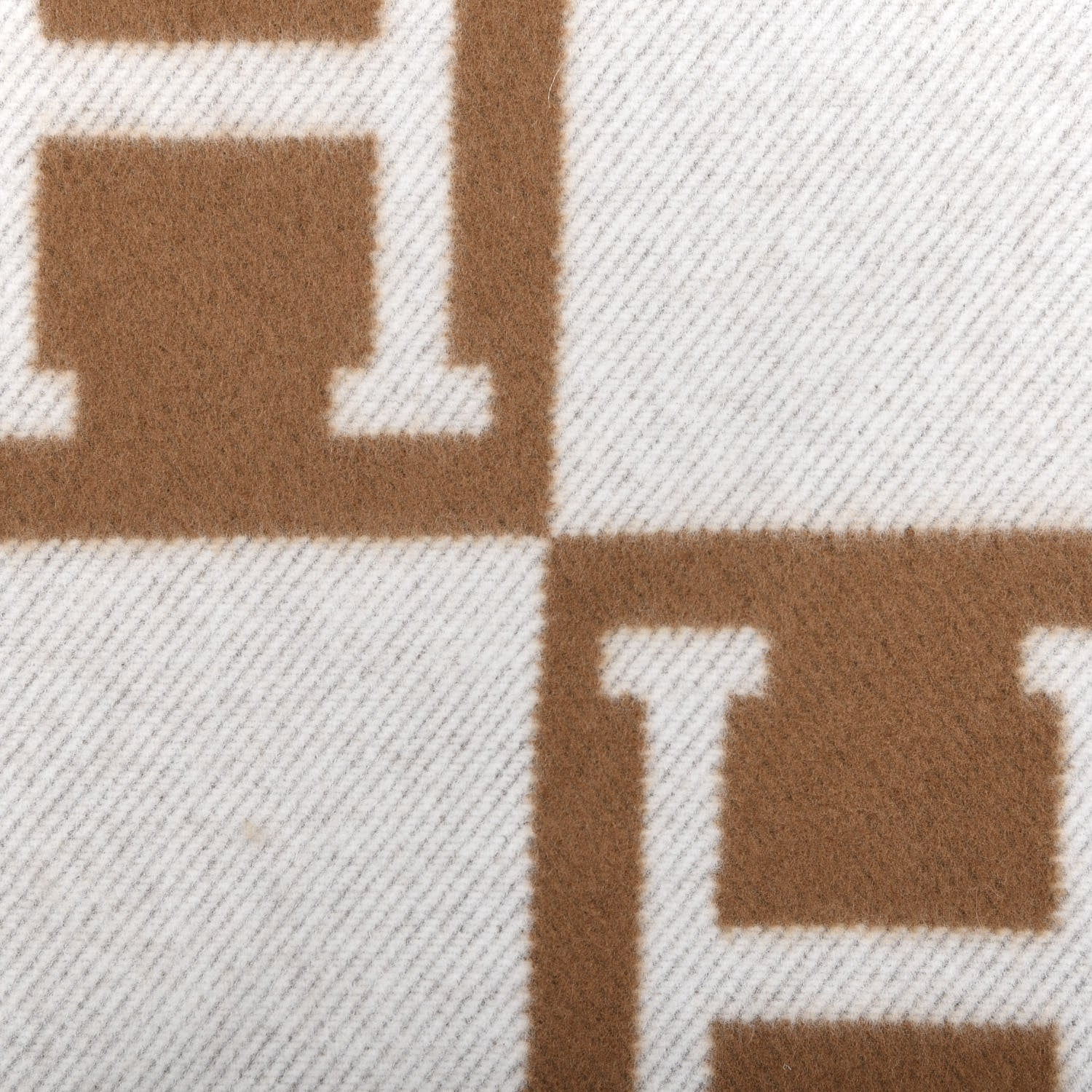 Hermes Wool Cashmere Avalon Blanket Ecru Camel 4 of 4