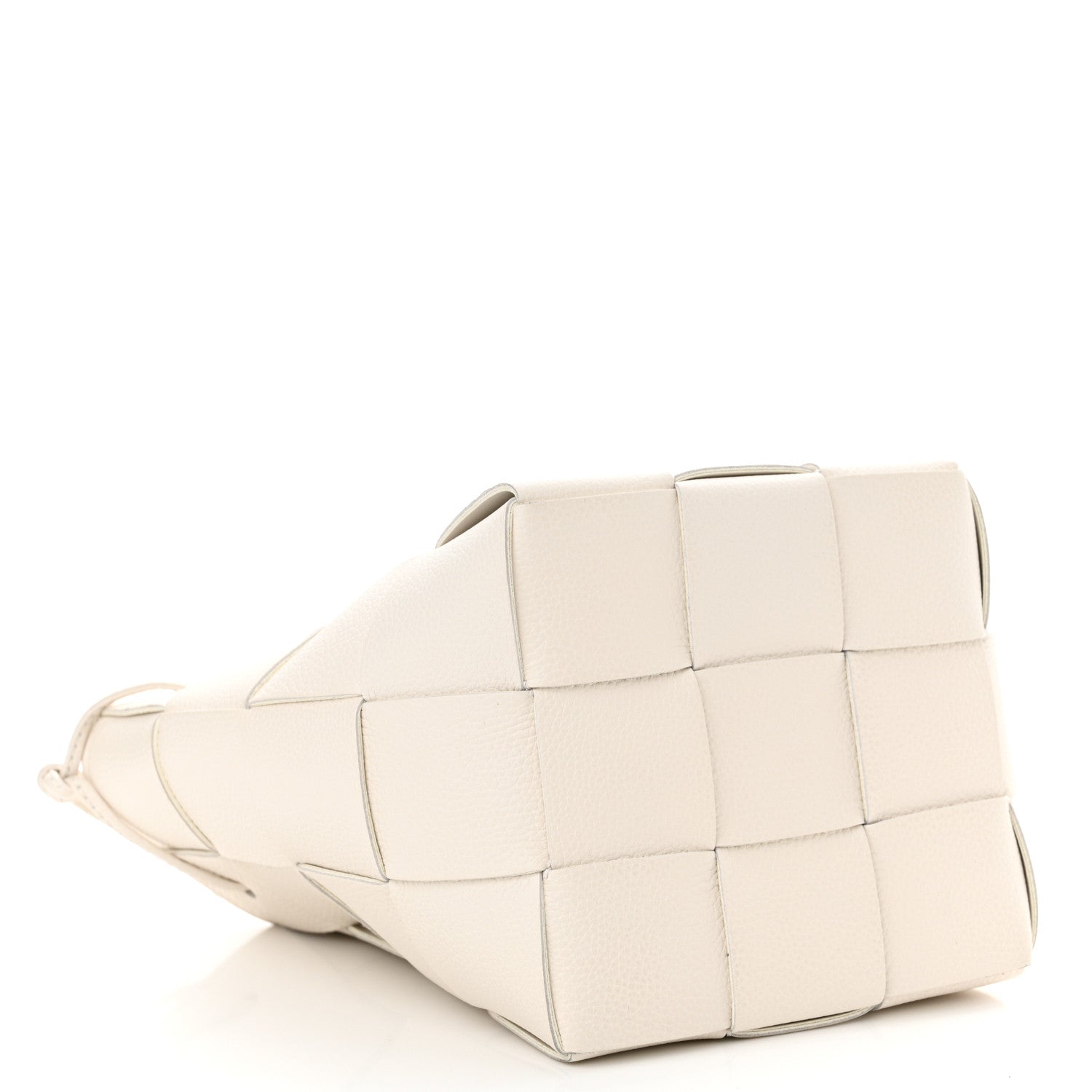 Bottega Veneta Lambskin Maxi Intrecciato Small Cassette Crossbody Bucket Bag White 4 of 9