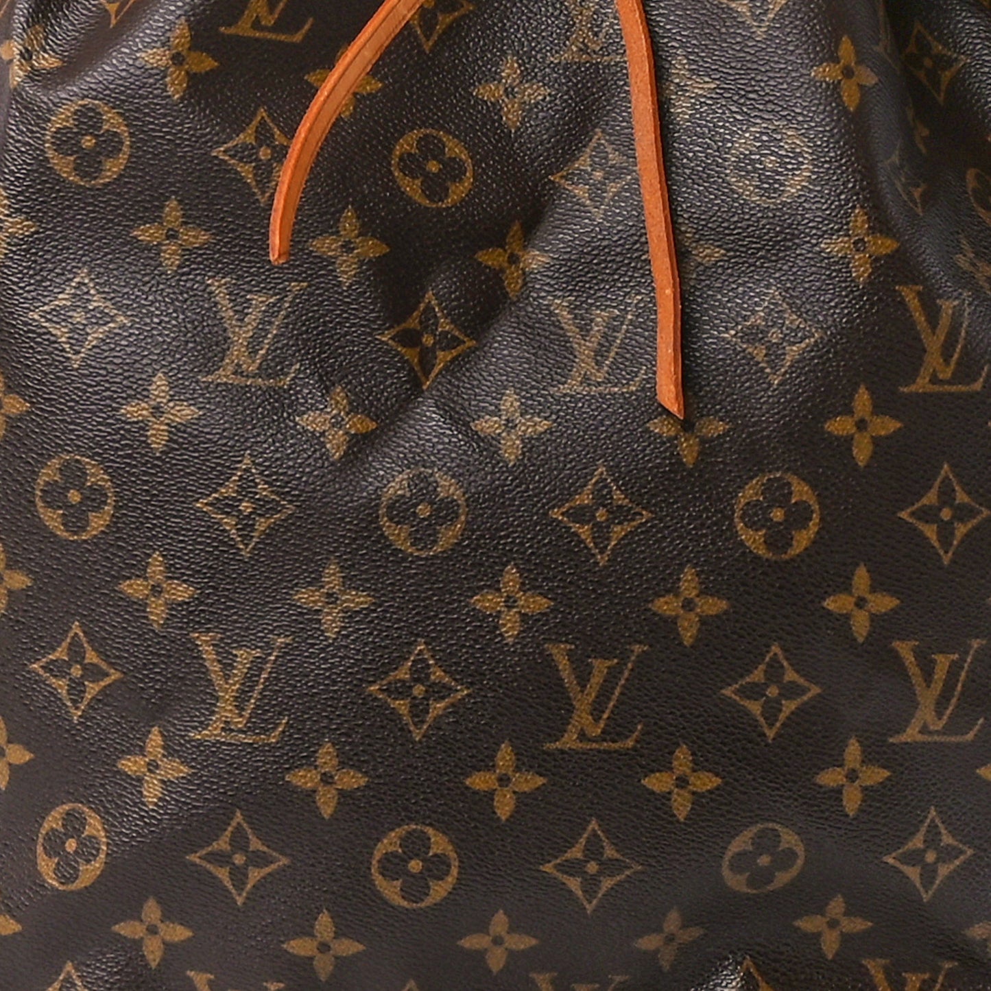 Monogram Noe