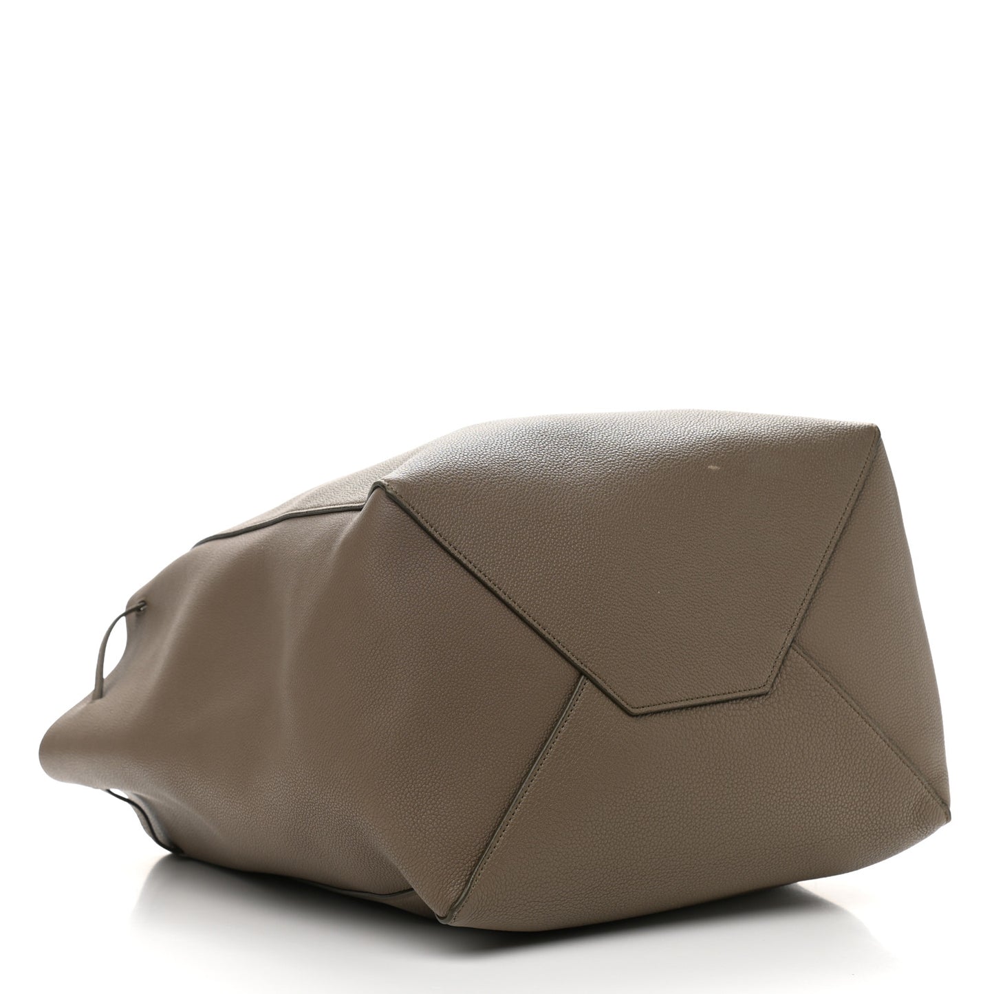Soft Grained Calfskin Medium Belt Cabas Phantom Taupe