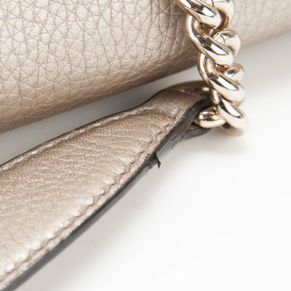 Gucci Metallic Pebbled Calfskin Medium Soho Chain Shoulder Bag Golden Beige 5 of 8