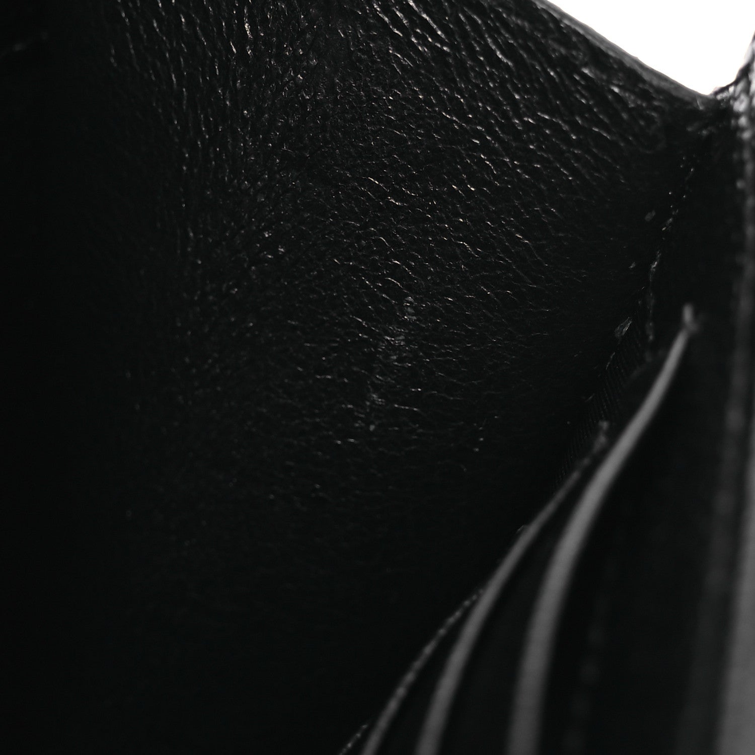 Saint Laurent Grain De Poudre Matelasse Chevron Monogram Monochrome Envelope Chain Wallet Black 14 of 15