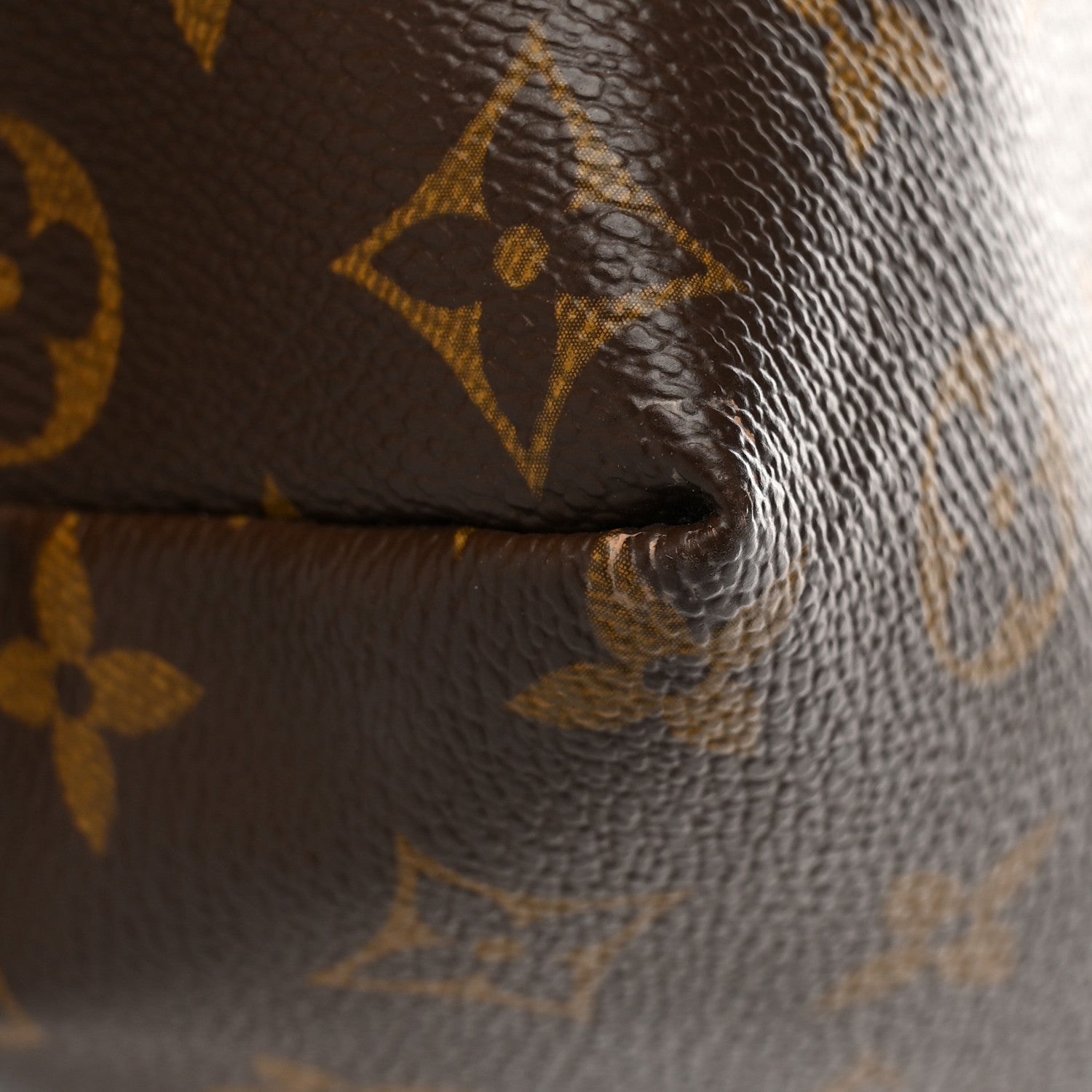 Louis Vuitton Monogram Shoe Care Kit 16 of 16