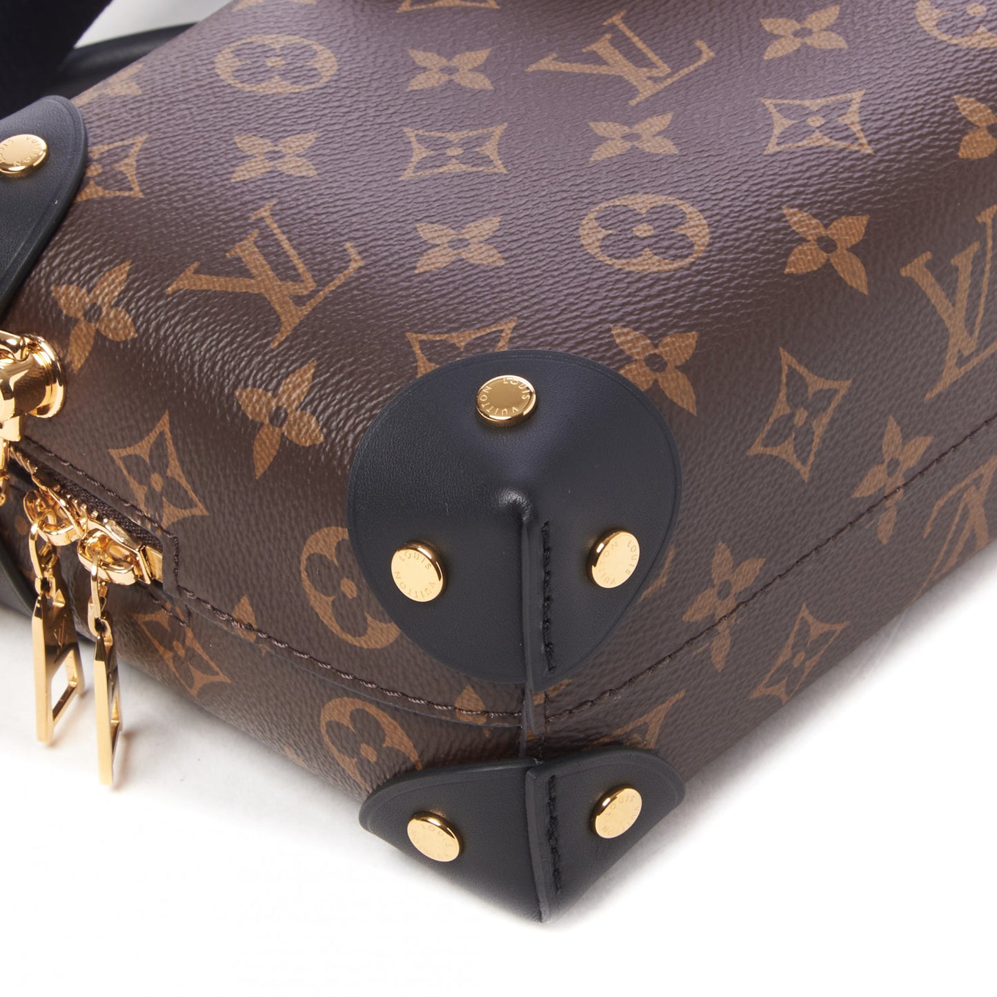 Monogram Petite Malle Souple Black