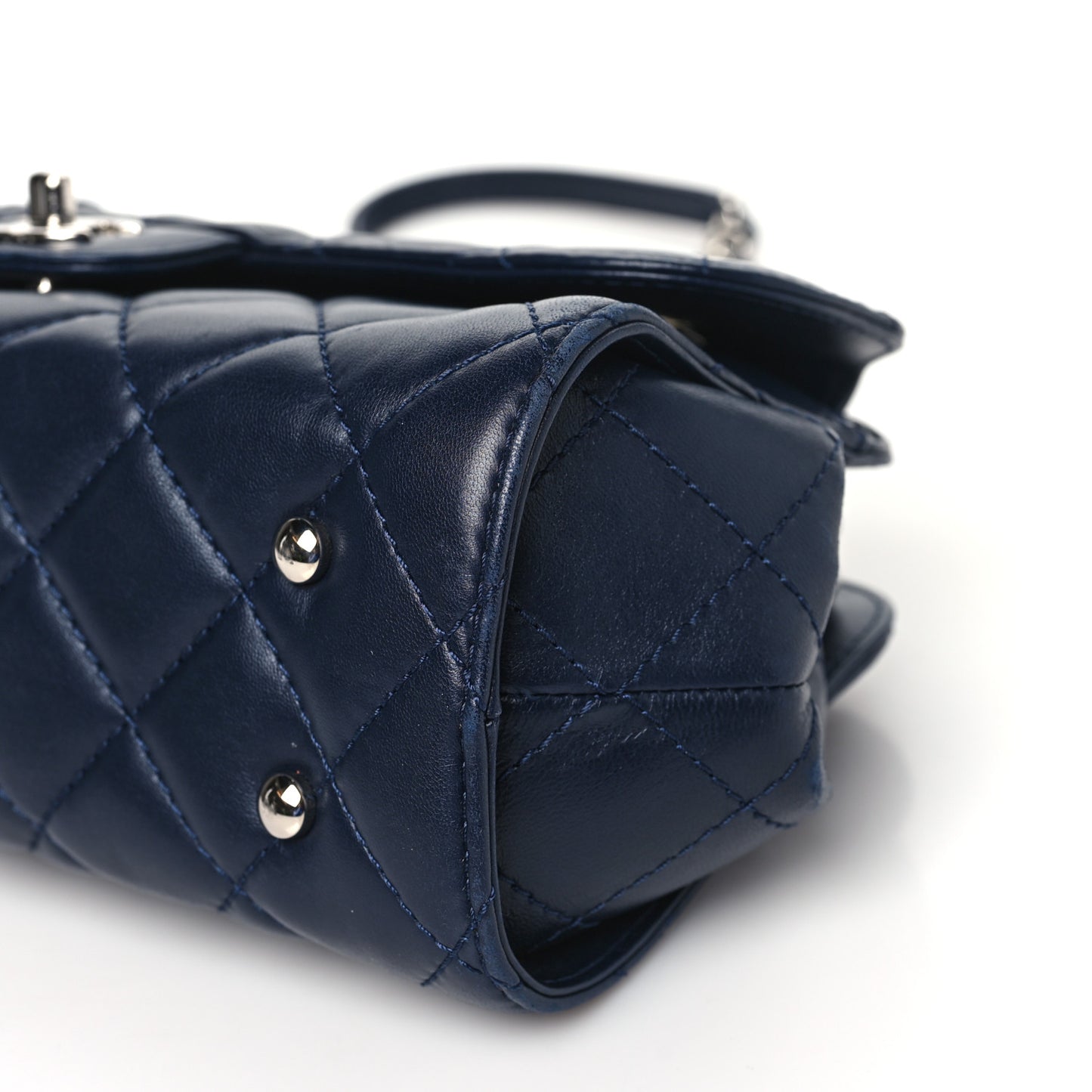 Calfskin Quilted Kisslock Frame Chain Bag Navy