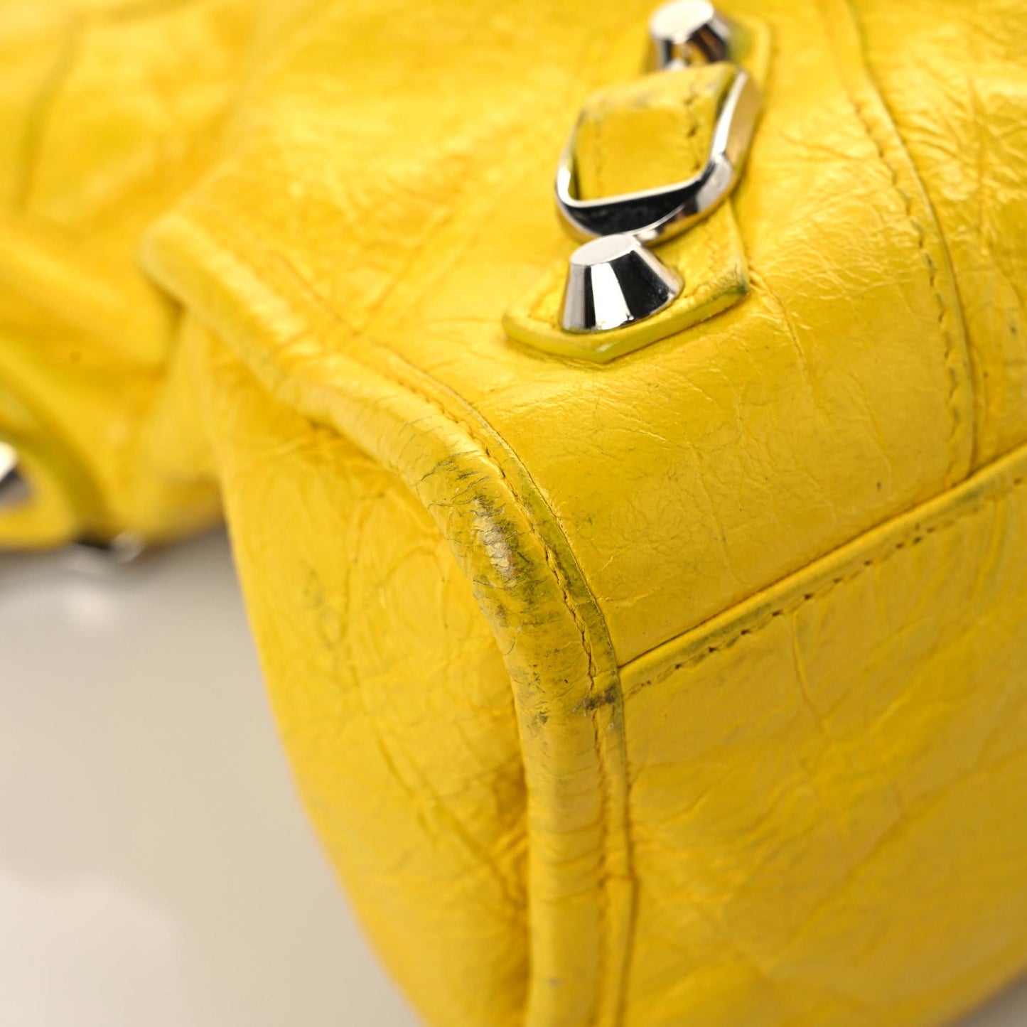 Agneau Classic Silver Hardware City S Jaune Soleil