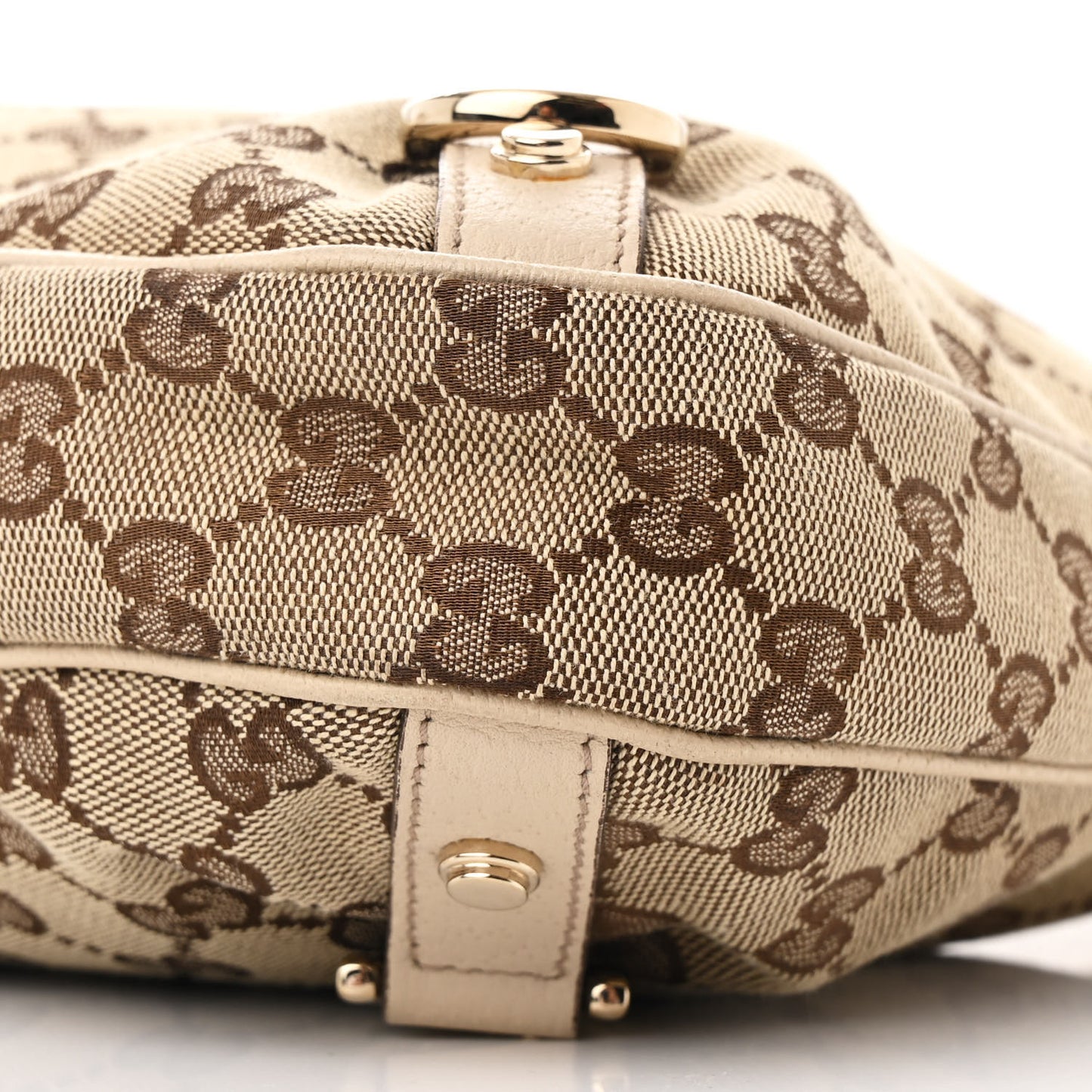 Monogram Medium Abbey D Ring Hobo Off White