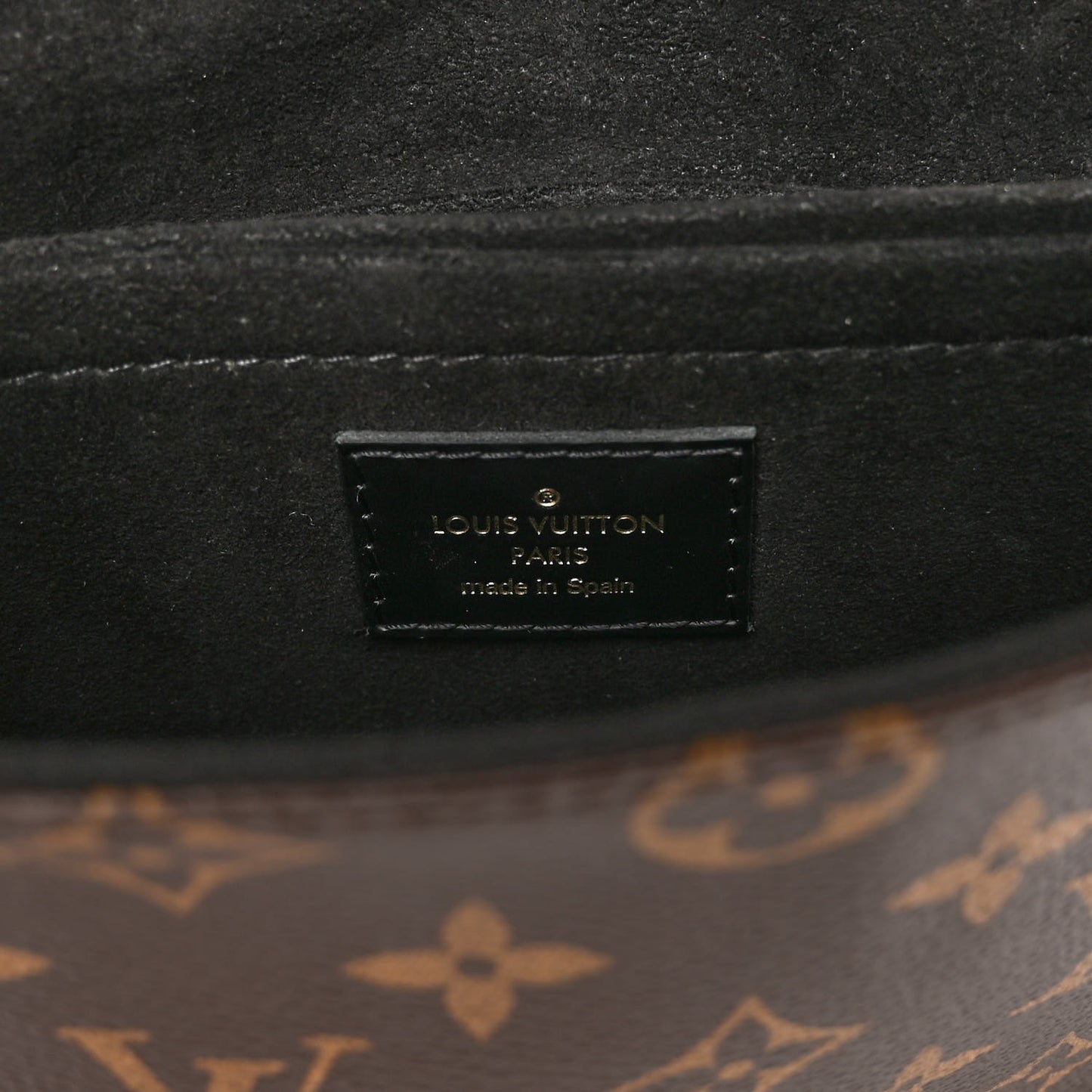 Epi Monogram Saint Michel Black