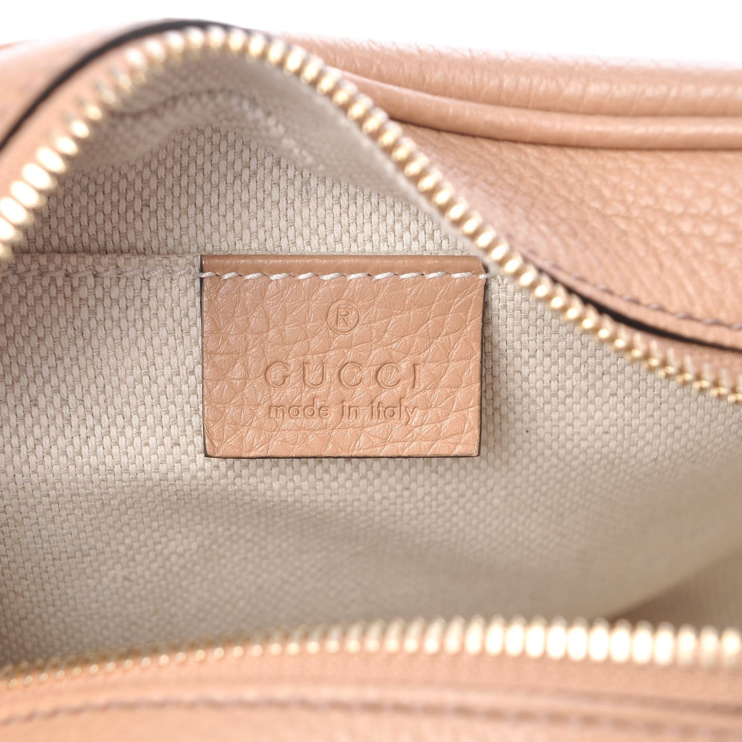 Pebbled Calfskin Small Soho Disco Bag Camelia