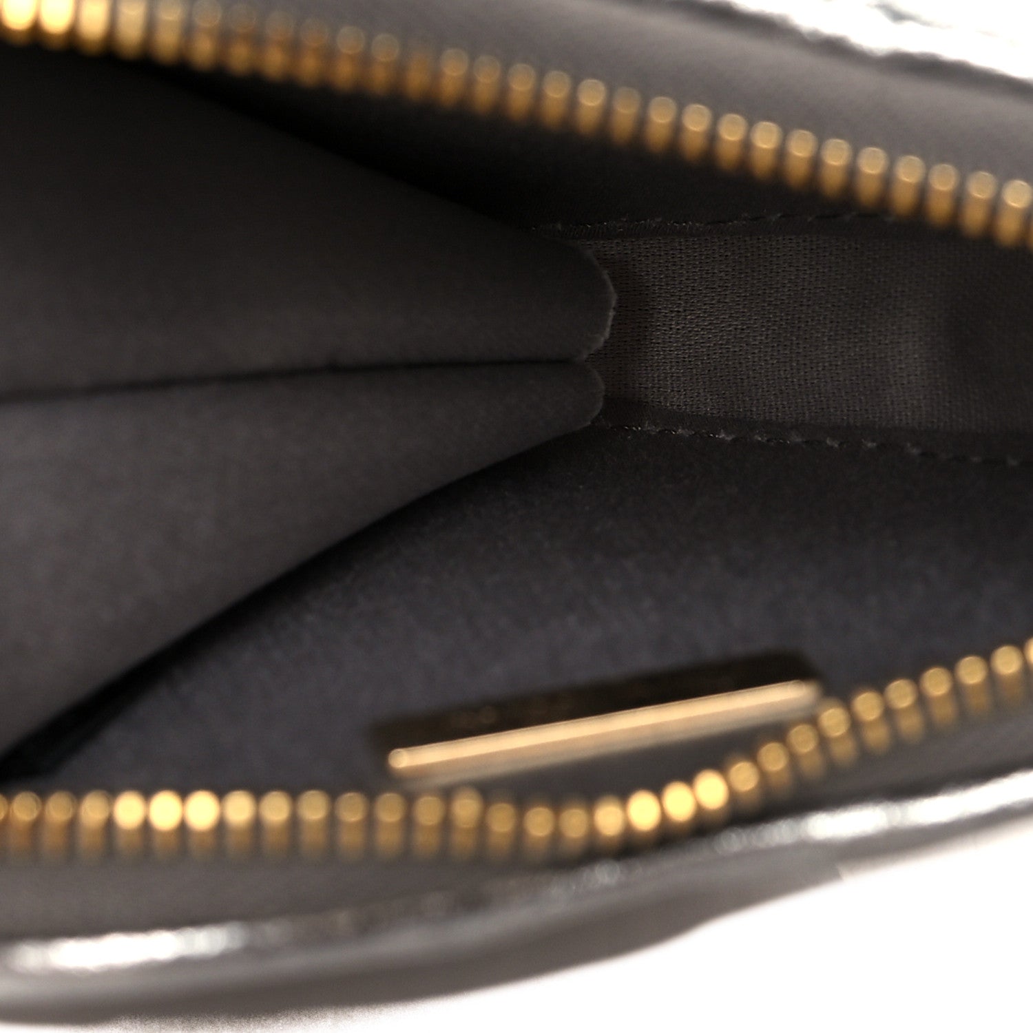 Miu Miu Metallic Nappa Matelasse Heart Wristlet Pouch Cromo 4 of 8