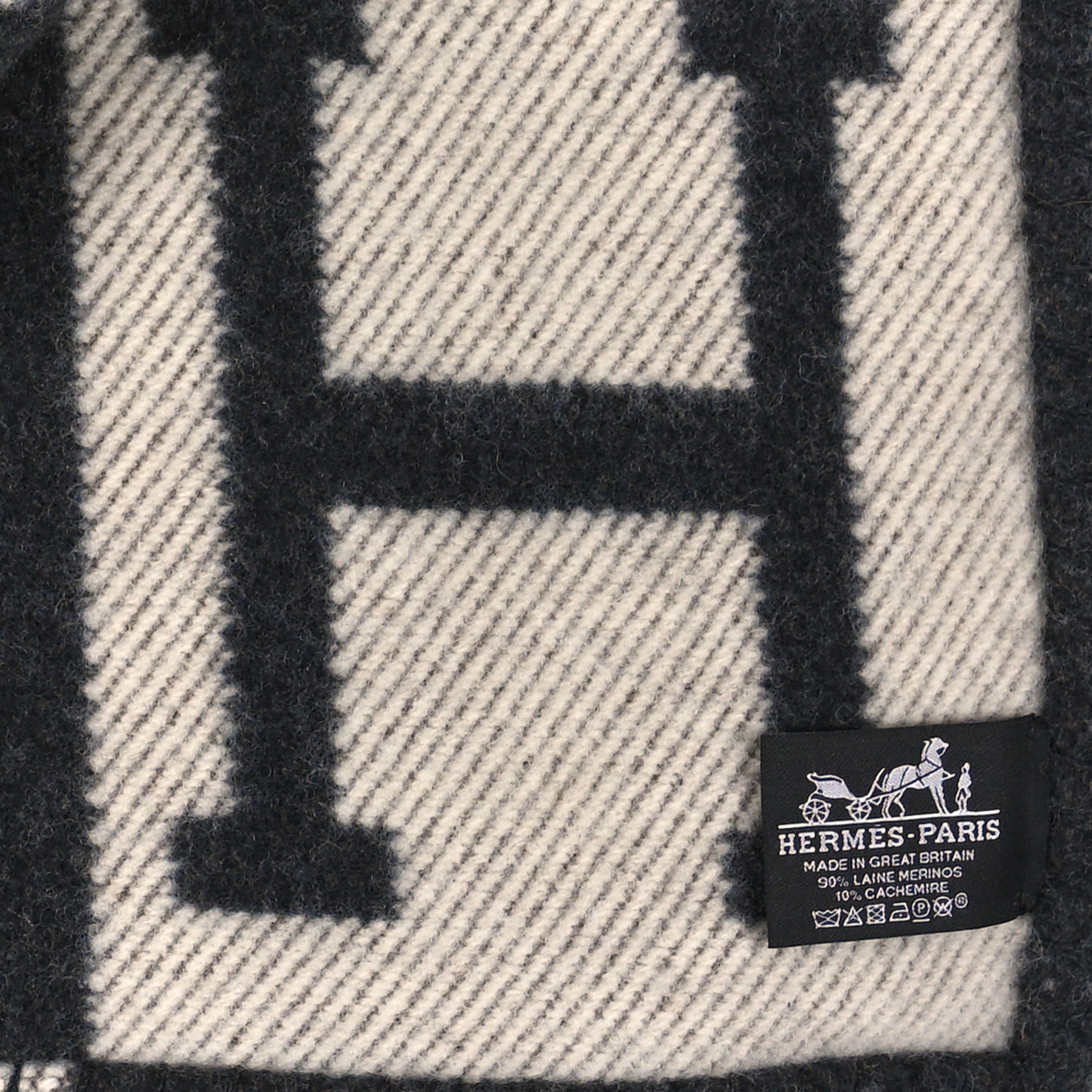 Wool Cashmere Avalon Blanket Ecru Gris Fonce