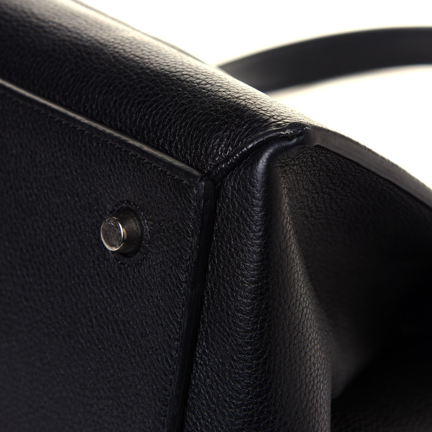 Grained Calfskin Medium Edge Shoulder Bag Black