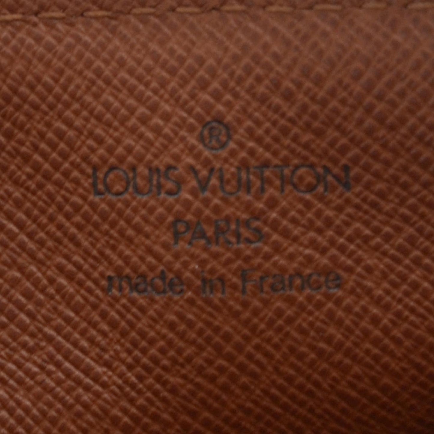 Monogram Papillon 26