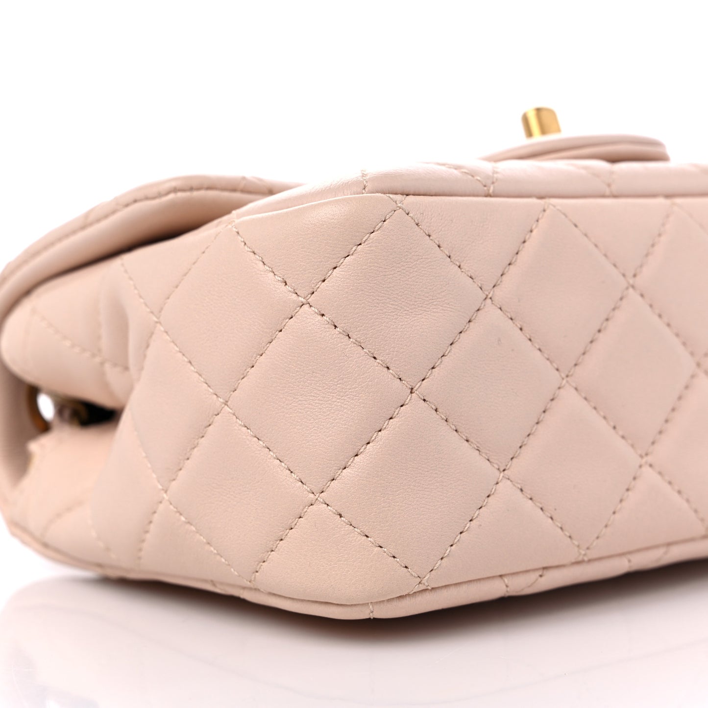 Lambskin Quilted Mini Pearl Crush Flap Light Pink