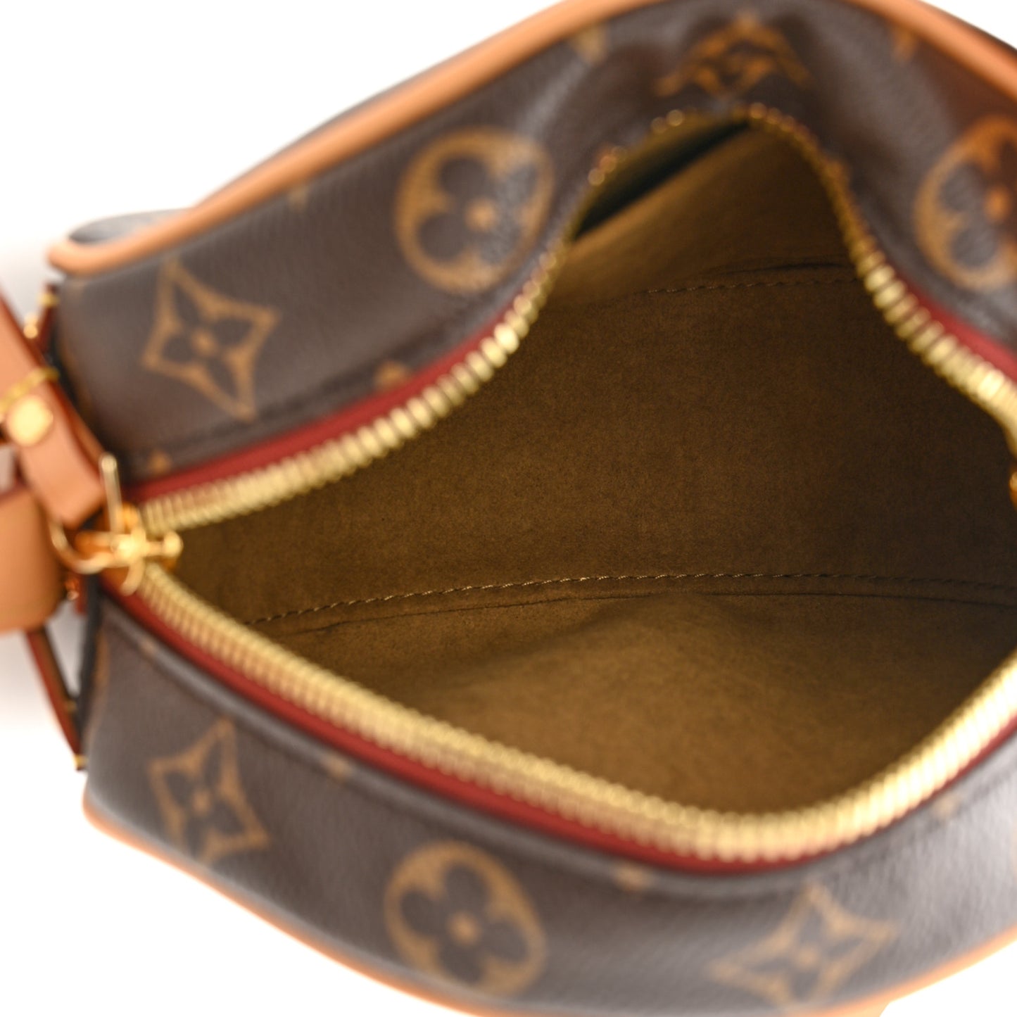 Monogram Boite Chapeau Souple PM