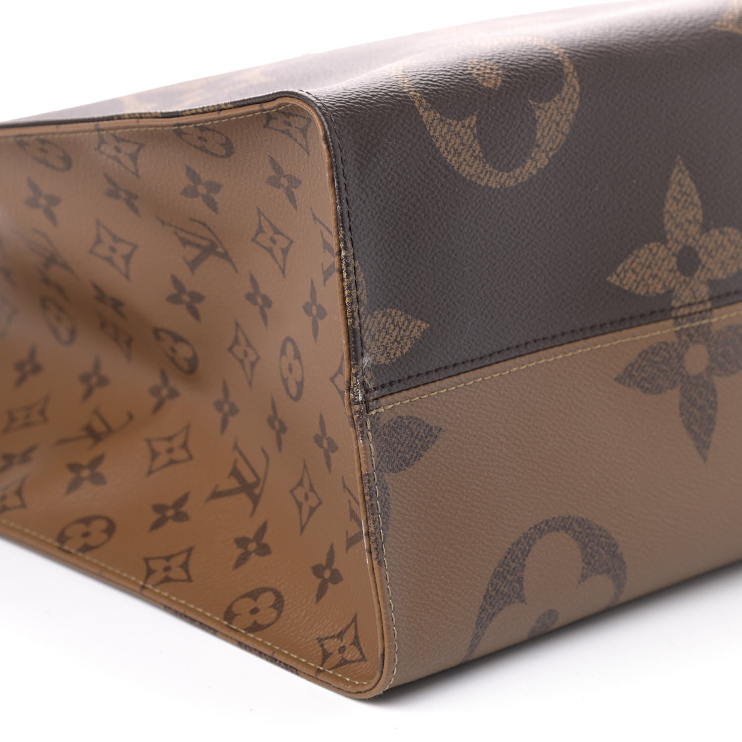 Louis Vuitton Reverse Monogram Giant Onthego GM 5 of 7