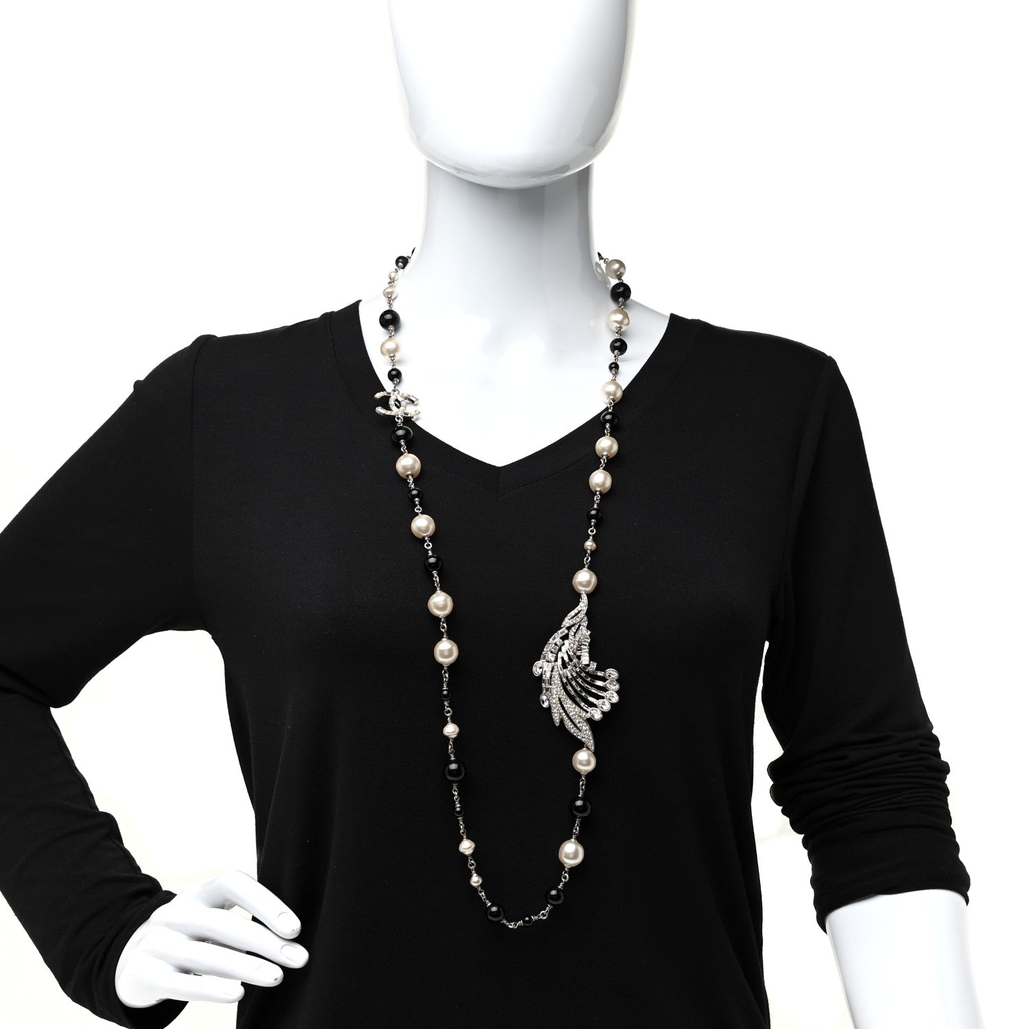 Chanel Pearl Crystal Baguette Beaded Wing Long Necklace Black Gold 2 of 4