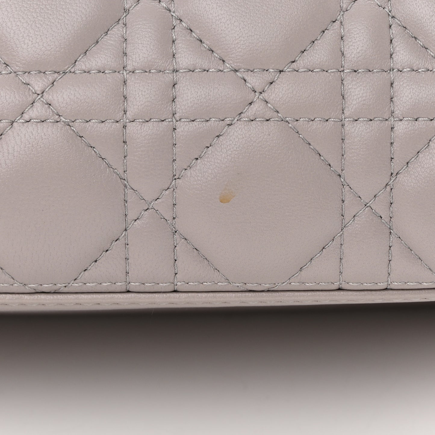 Lambskin Cannage Medium Lady Dior Grey
