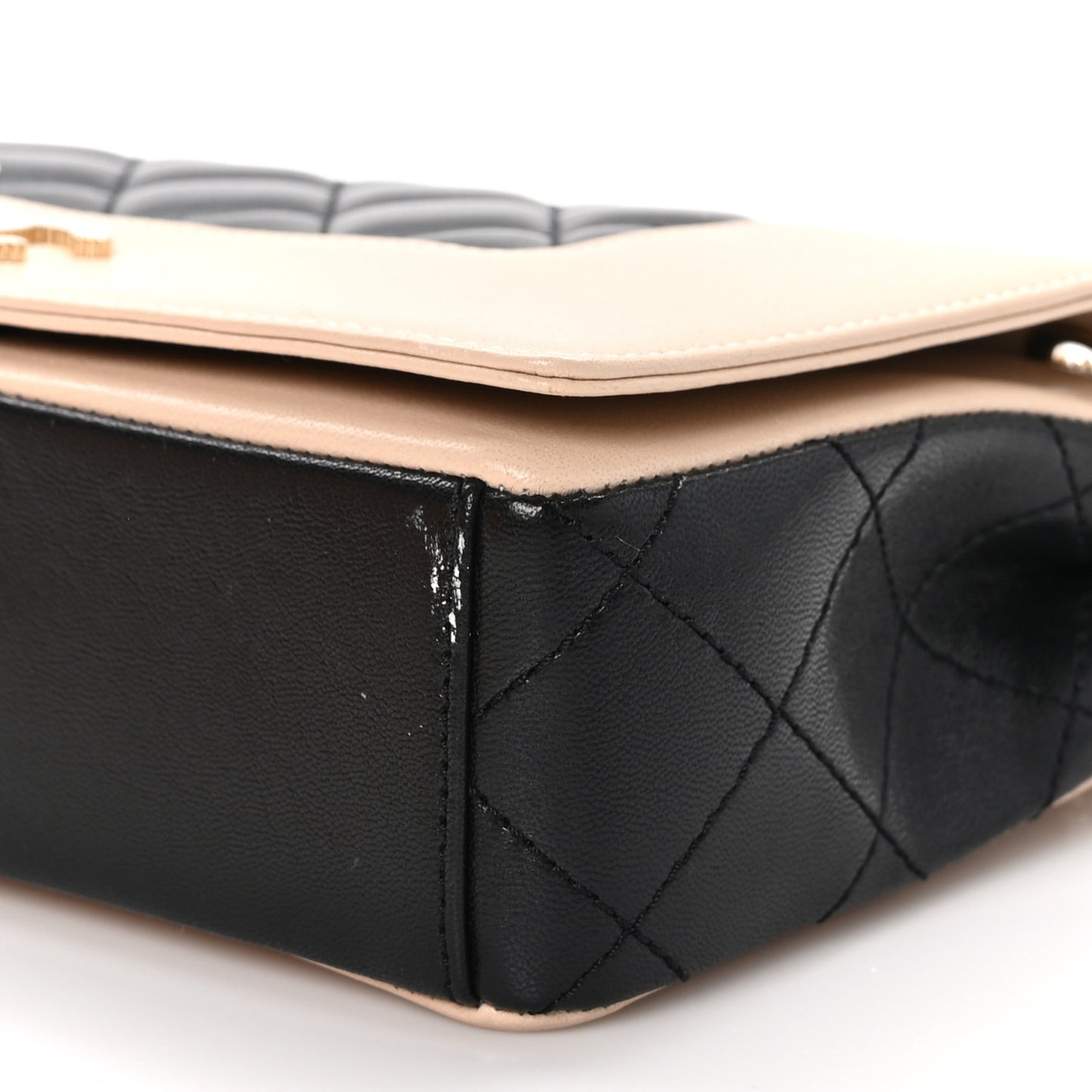 Sheepskin Quilted Medium Vintage Mademoiselle Flap Beige Black