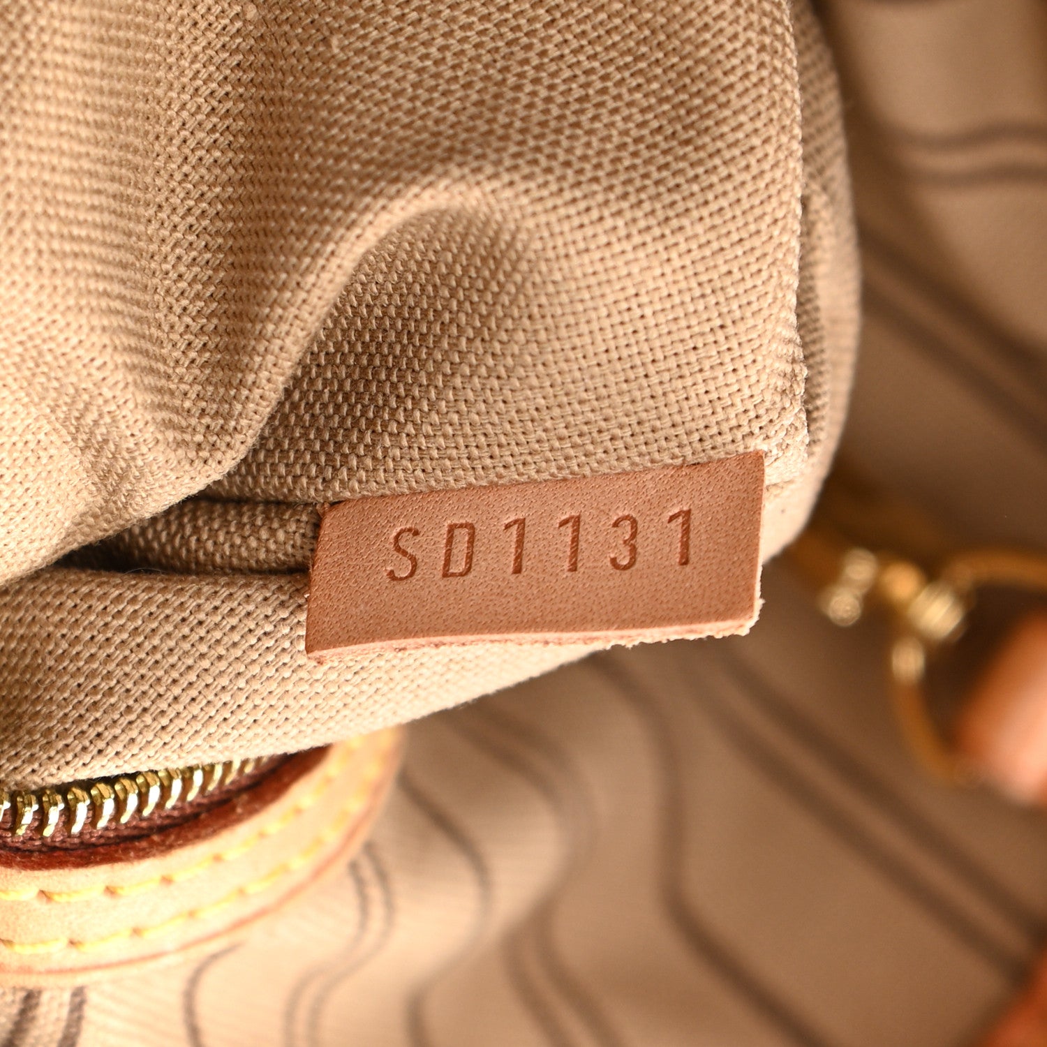 Louis Vuitton Monogram Delightful GM 8 of 16