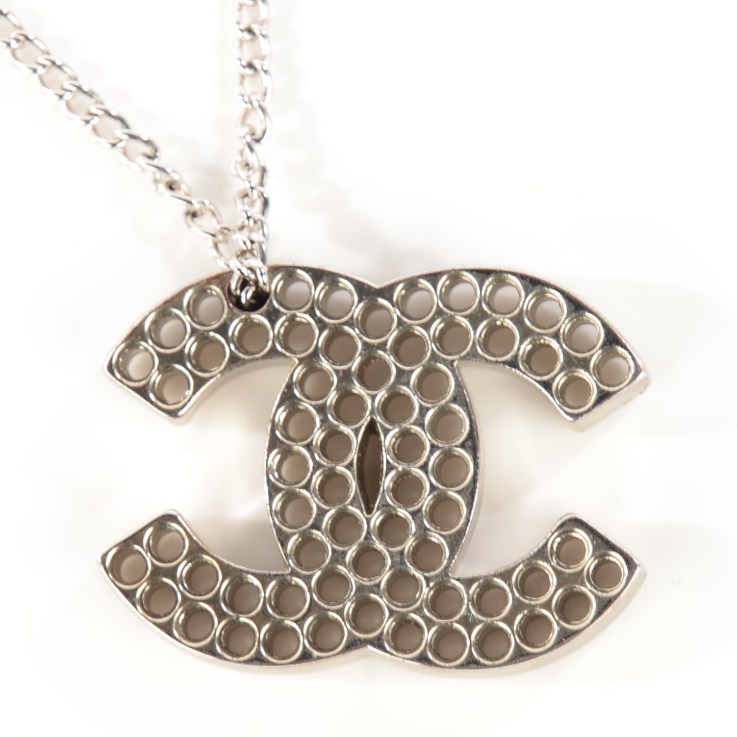 Perforated CC Pendant Necklace Silver