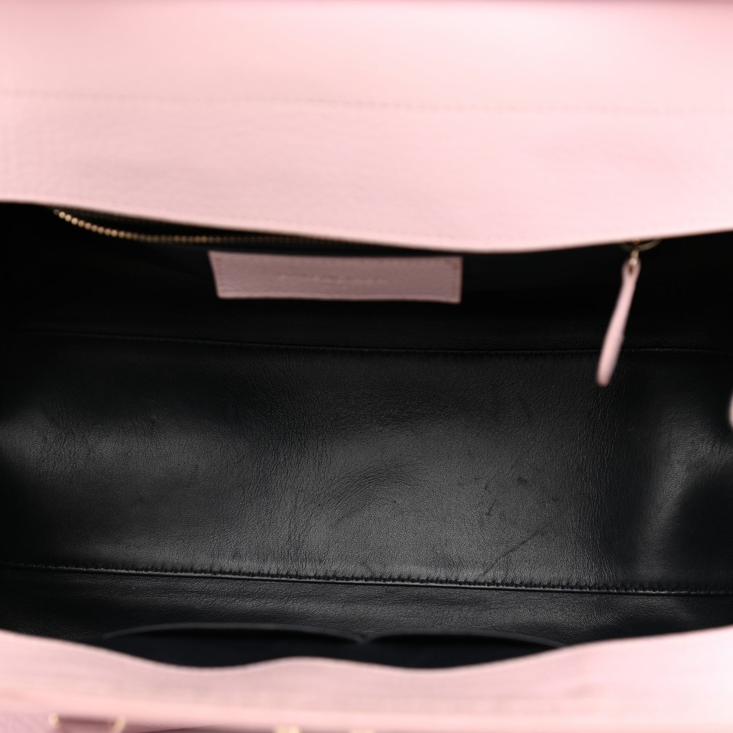 Grained Calfskin M Tube Round Tote Rose Poudre