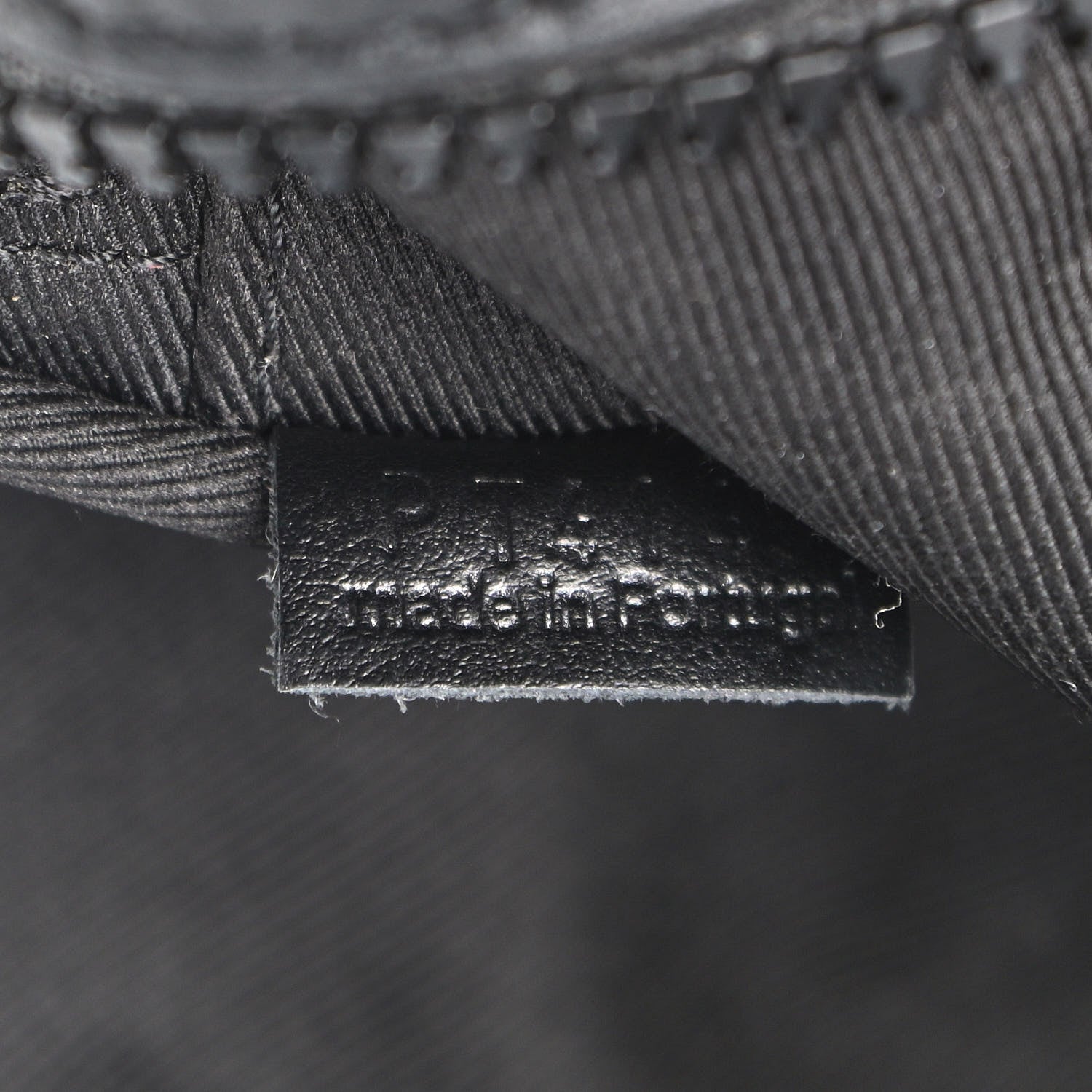 Louis Vuitton Taurillon Monogram Uniformes Solar Ray Soft Pochette Volga Belt Bag Black 7 of 10
