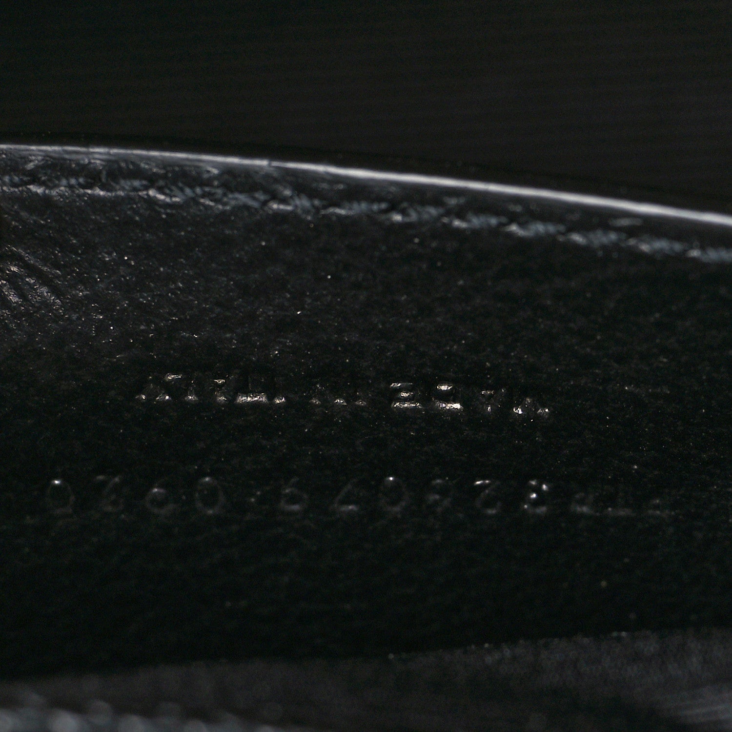 Saint Laurent Grain De Poudre Monogram Cassandre Clutch Black 7 of 8