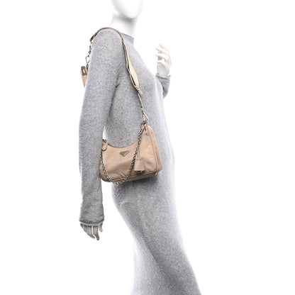Prada Nylon Re-Edition 2005 Shoulder Bag Cammeo 2 of 10