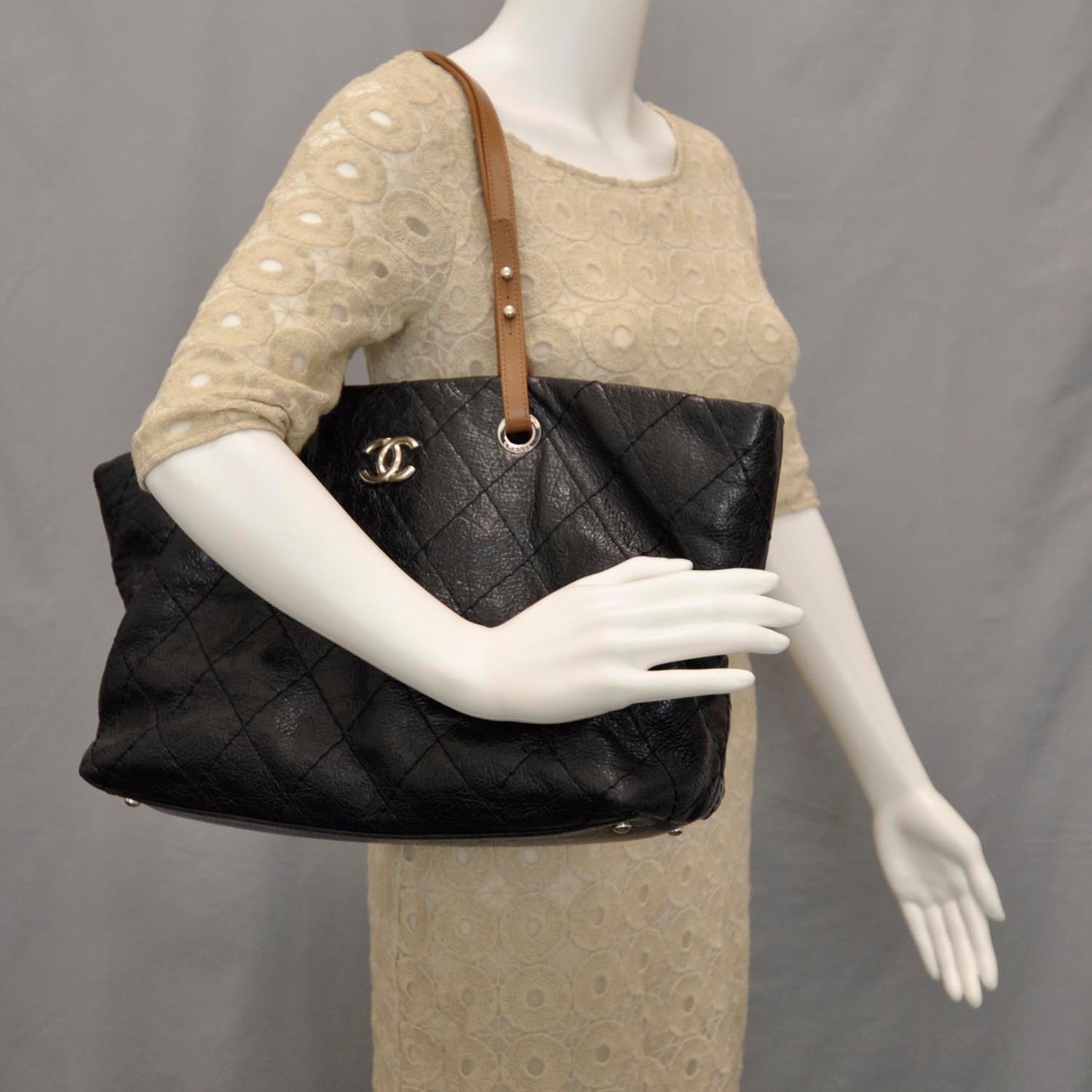 Glazed Calfskin On The Road Tote