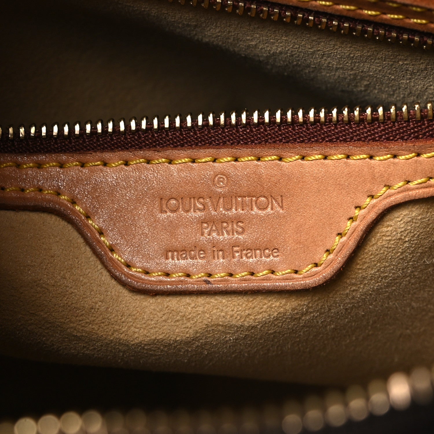 Louis Vuitton Monogram Looping GM 6 of 11