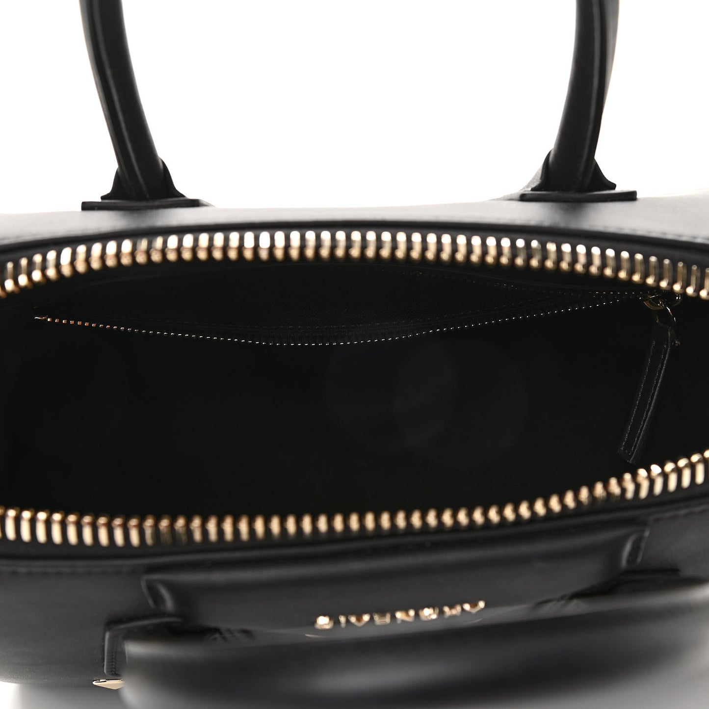 Calfskin Medium Studded Antigona Black