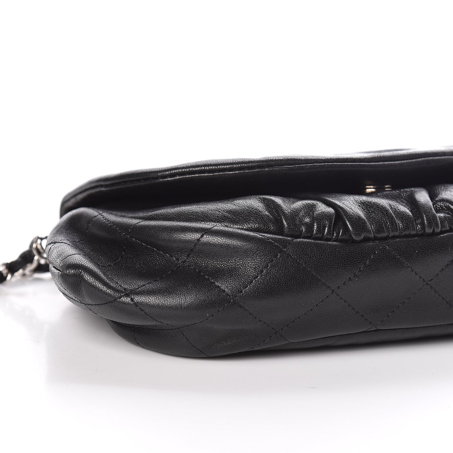 Lambskin Half Moon Wallet On Chain WOC Black