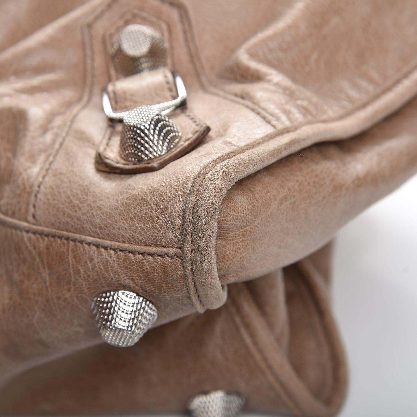 Agneau Giant 21 Silver Hardware Work Seigle