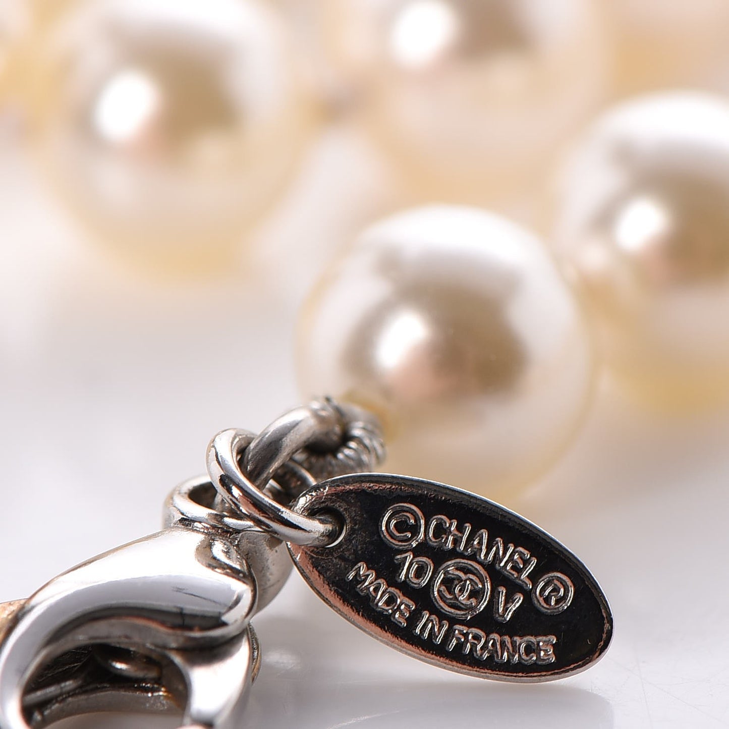 Pearl CC Long Necklace Silver