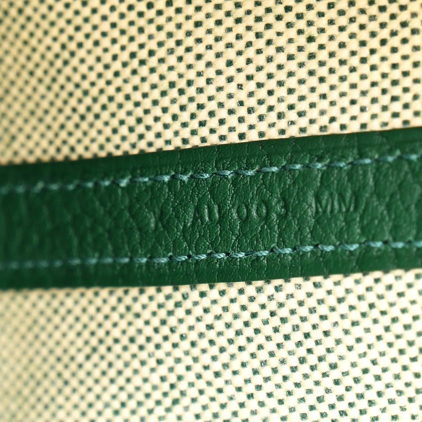 H Viking Negonda Neo Garden 23 Ecru Vert Moyen